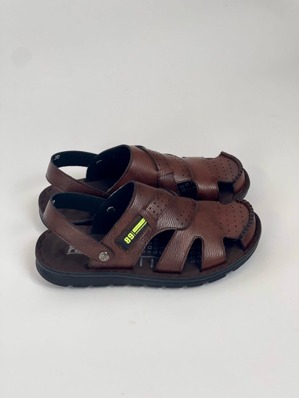 Sandale  closed toe