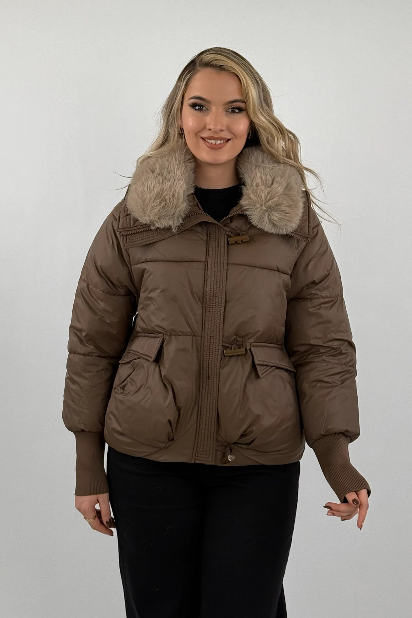 JAKNE  Cropped Belted Puffer