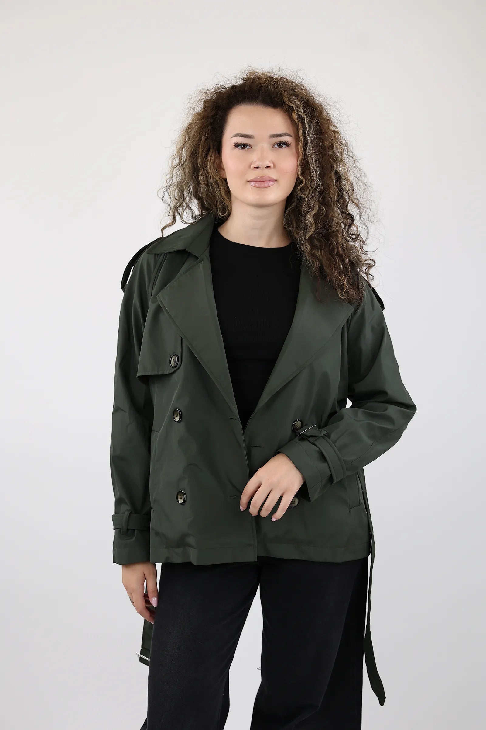 MANTIL URBAN TRENCH