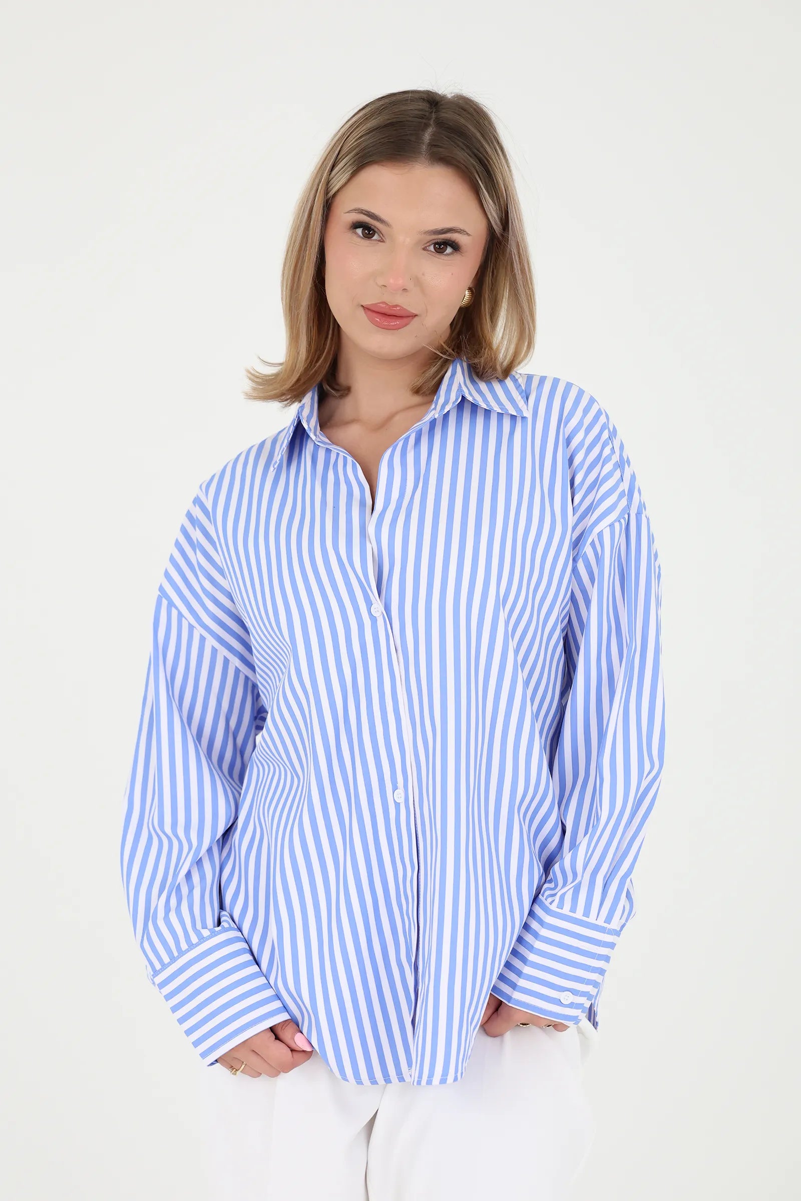 Kemishe blue&white striped