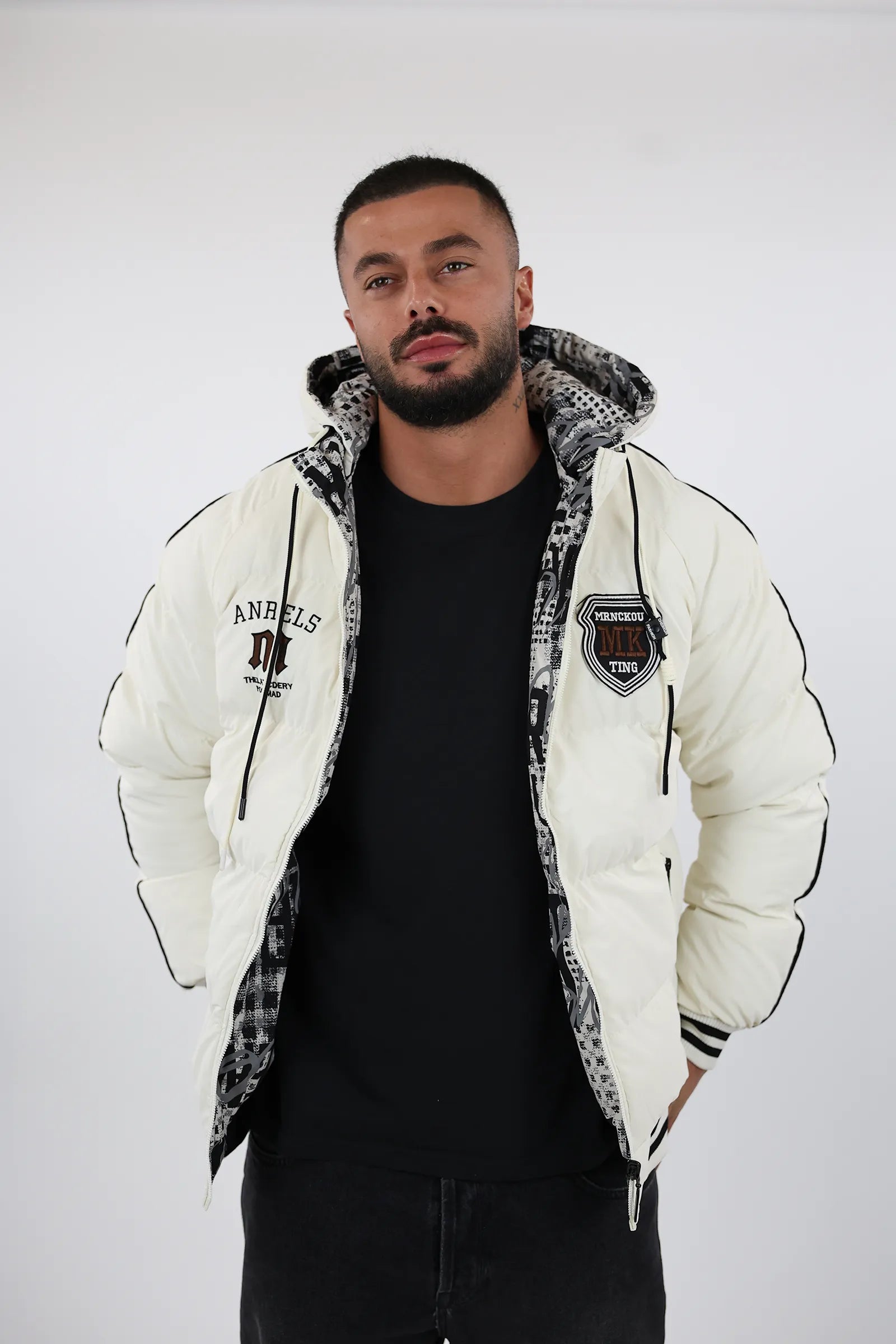 JAKNE MK