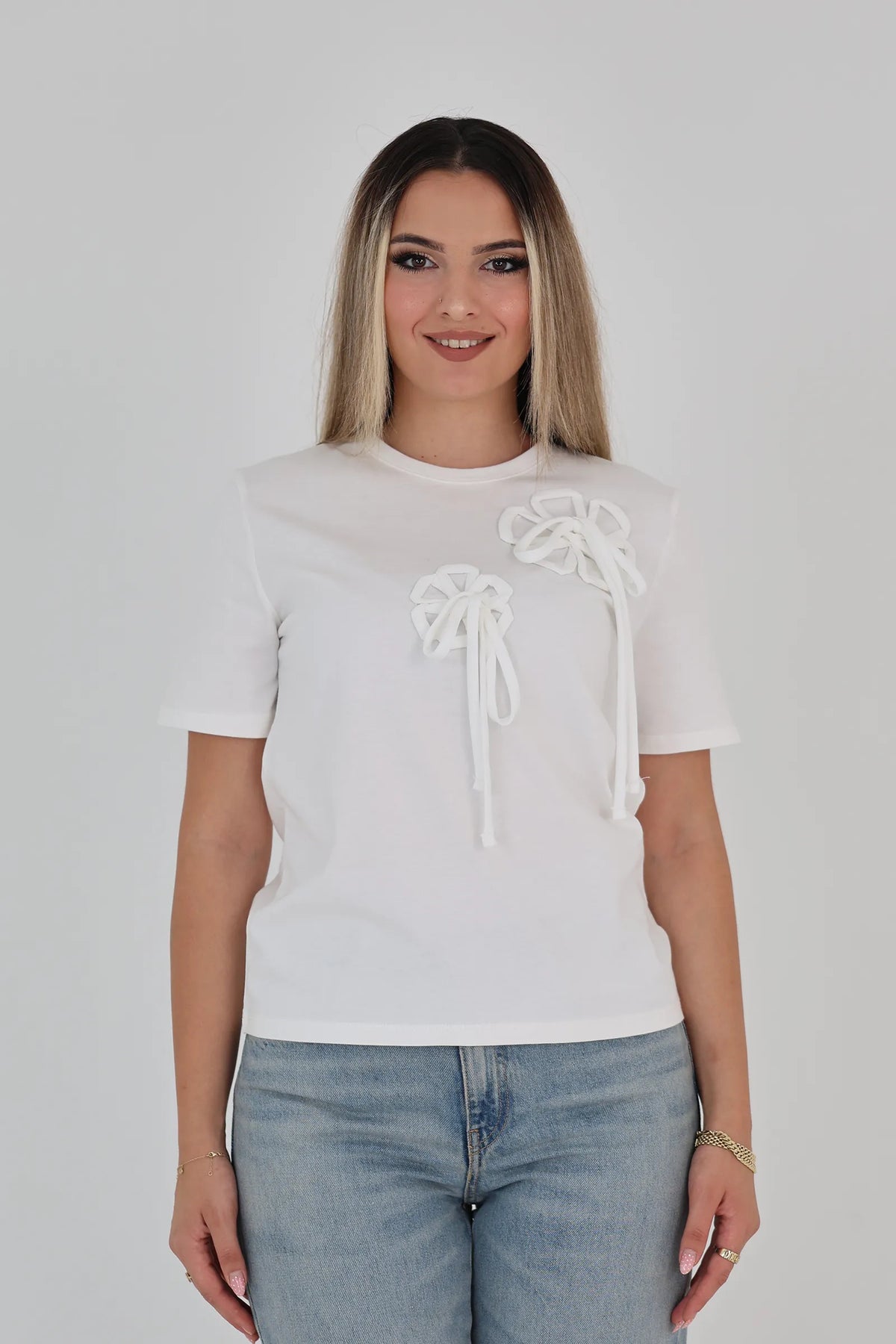 Maice daisy white