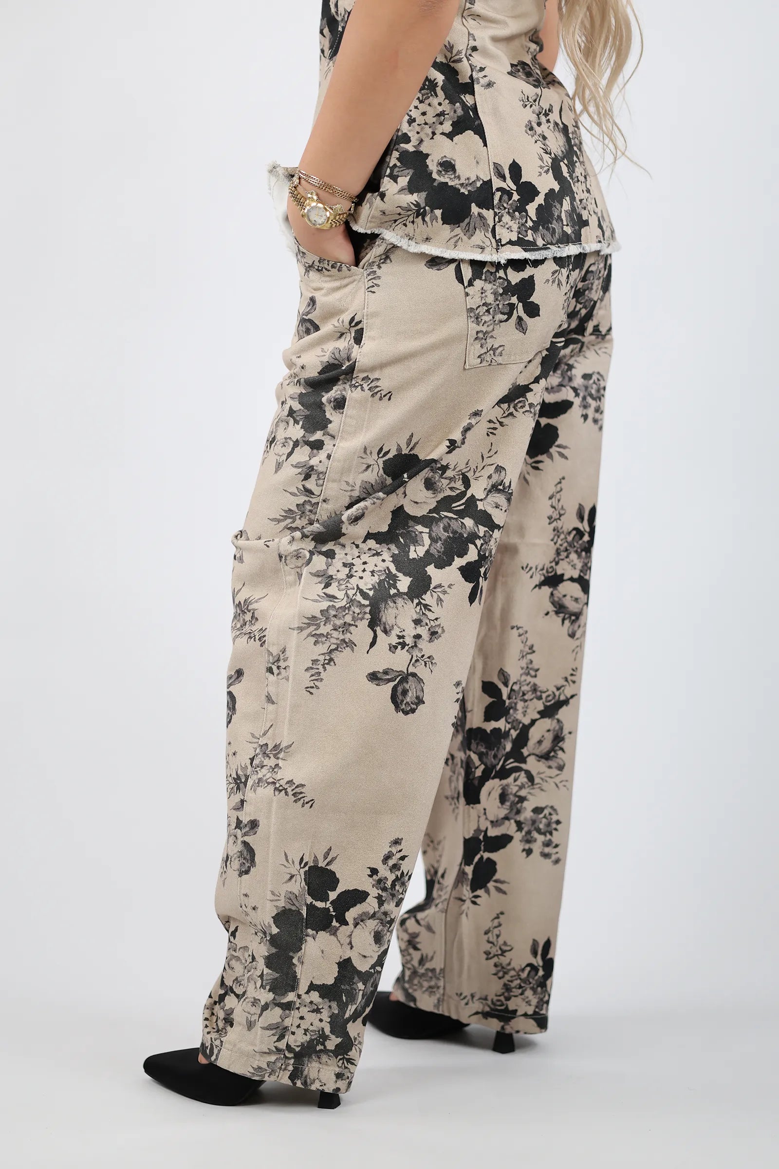 FARMERKA BLACK ROSE