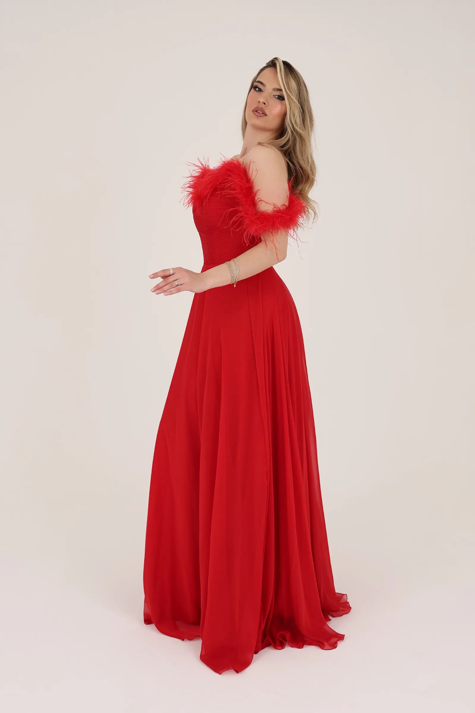 Fustan evening gown