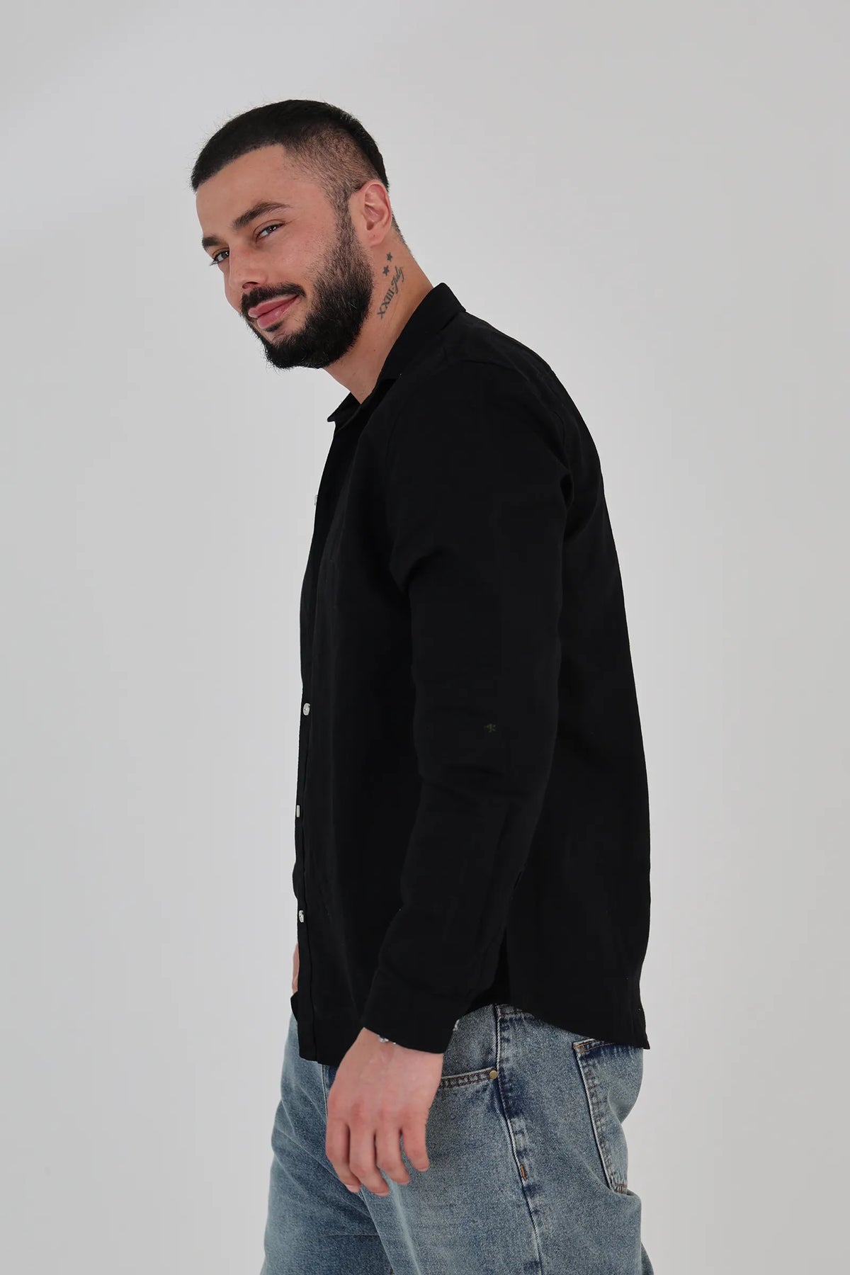 Kemishe classic collar