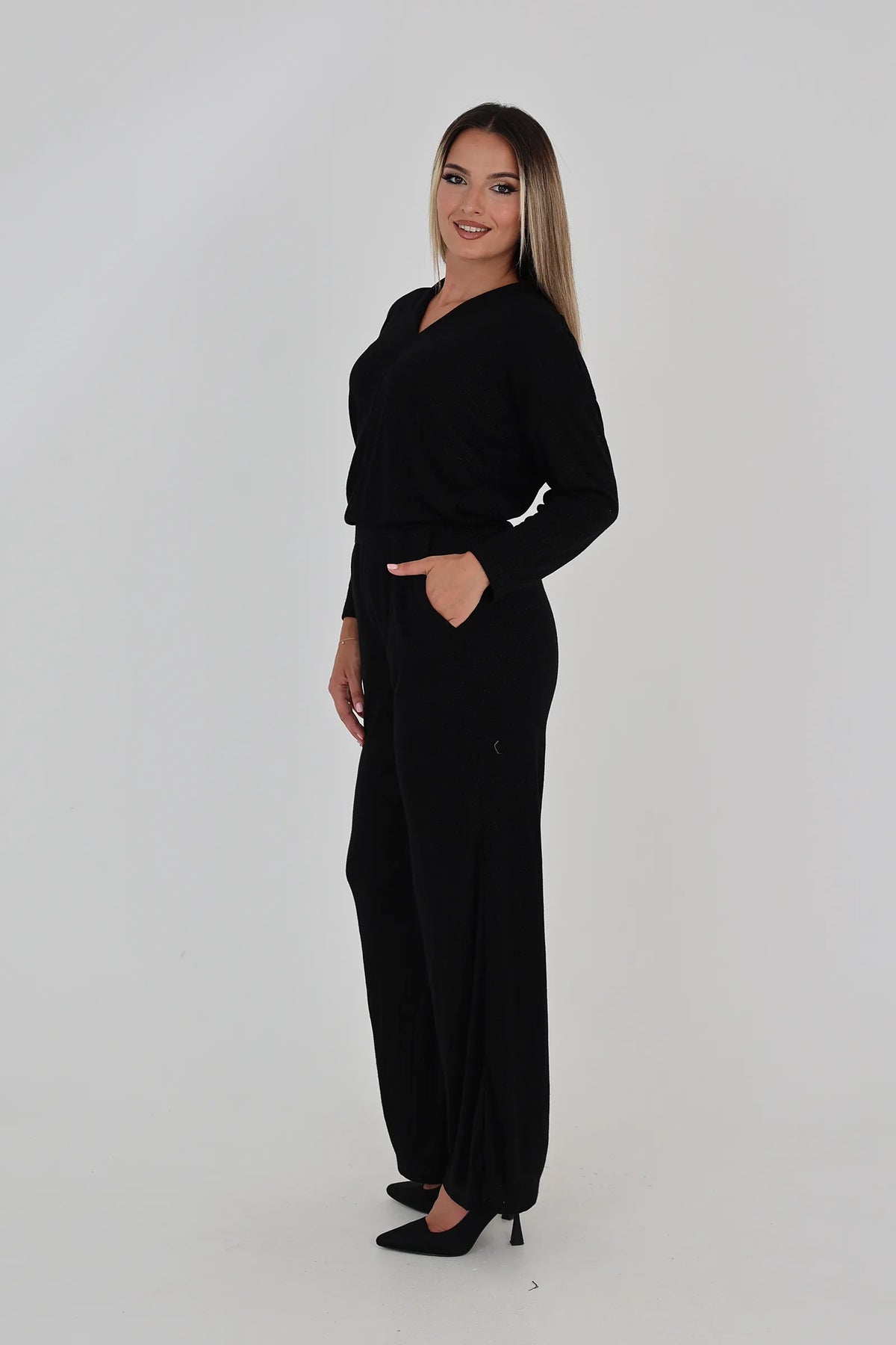 Kombinezon v-neck wide legs