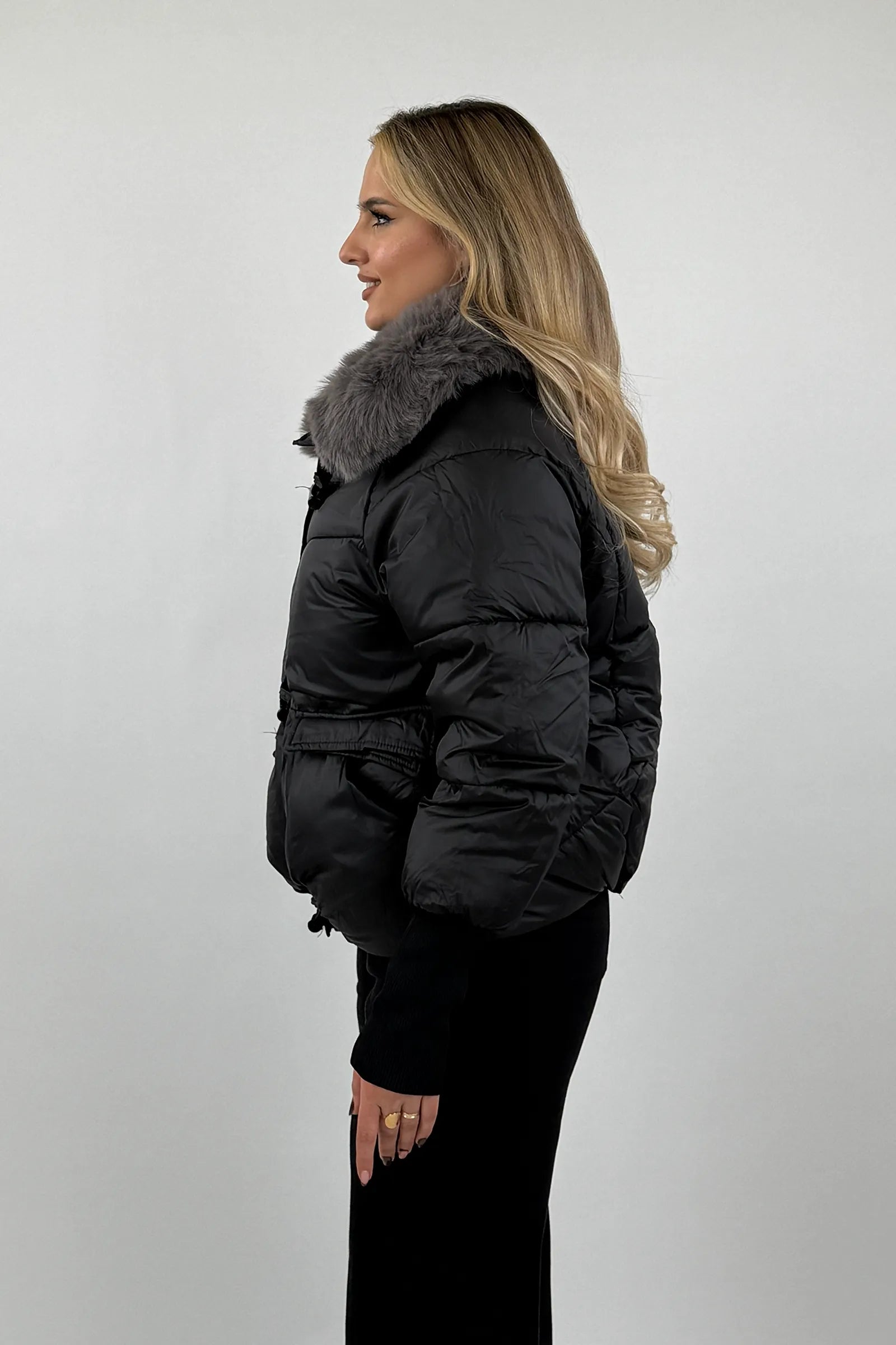 JAKNE  Cropped Belted Puffer