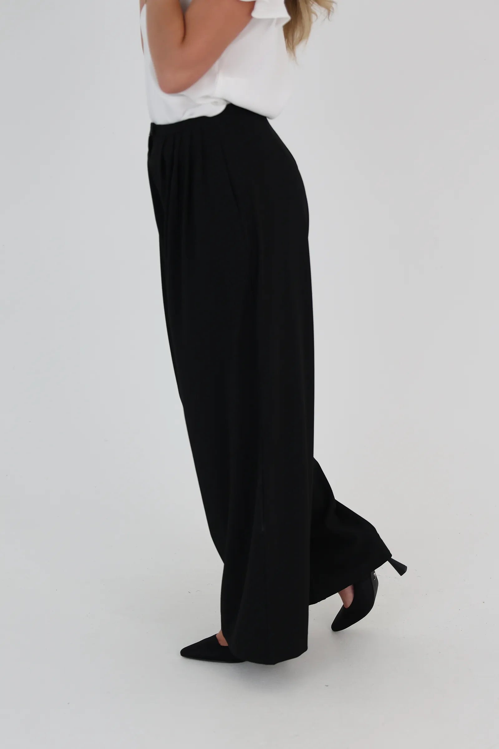 Pantallona flowy black