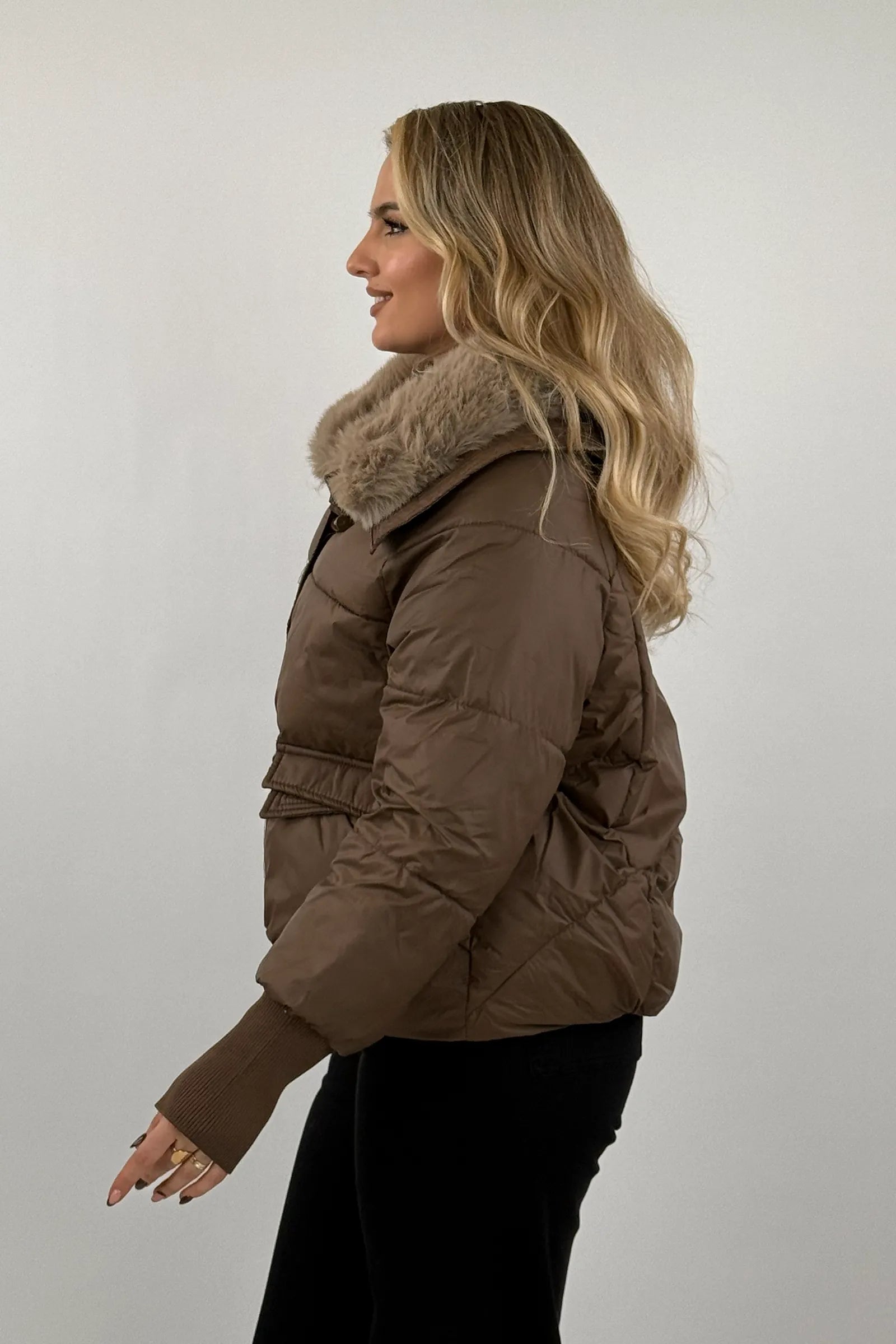 JAKNE  Cropped Belted Puffer