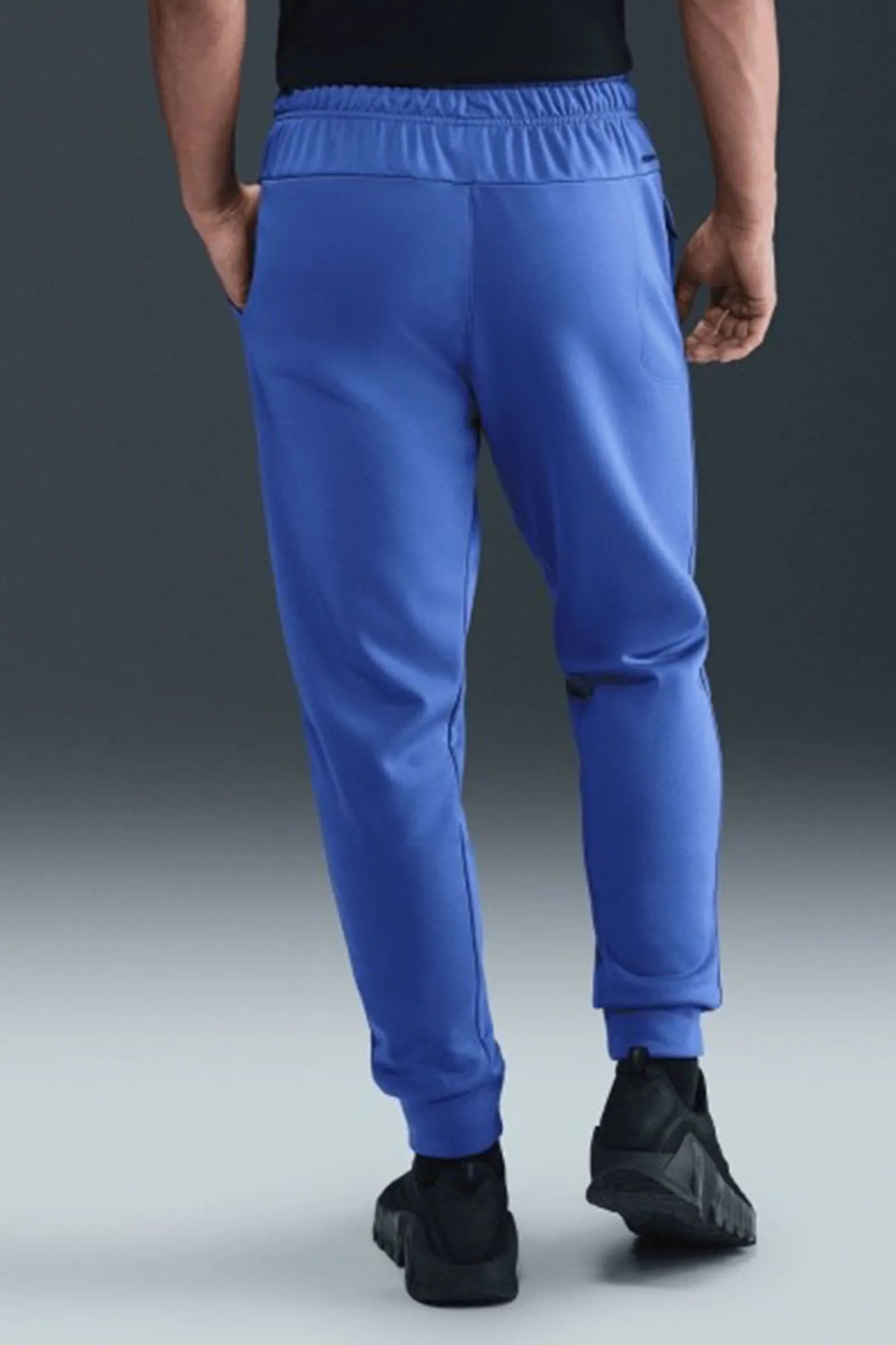 TRENERKA Nike Therma-FIT Logo Pants