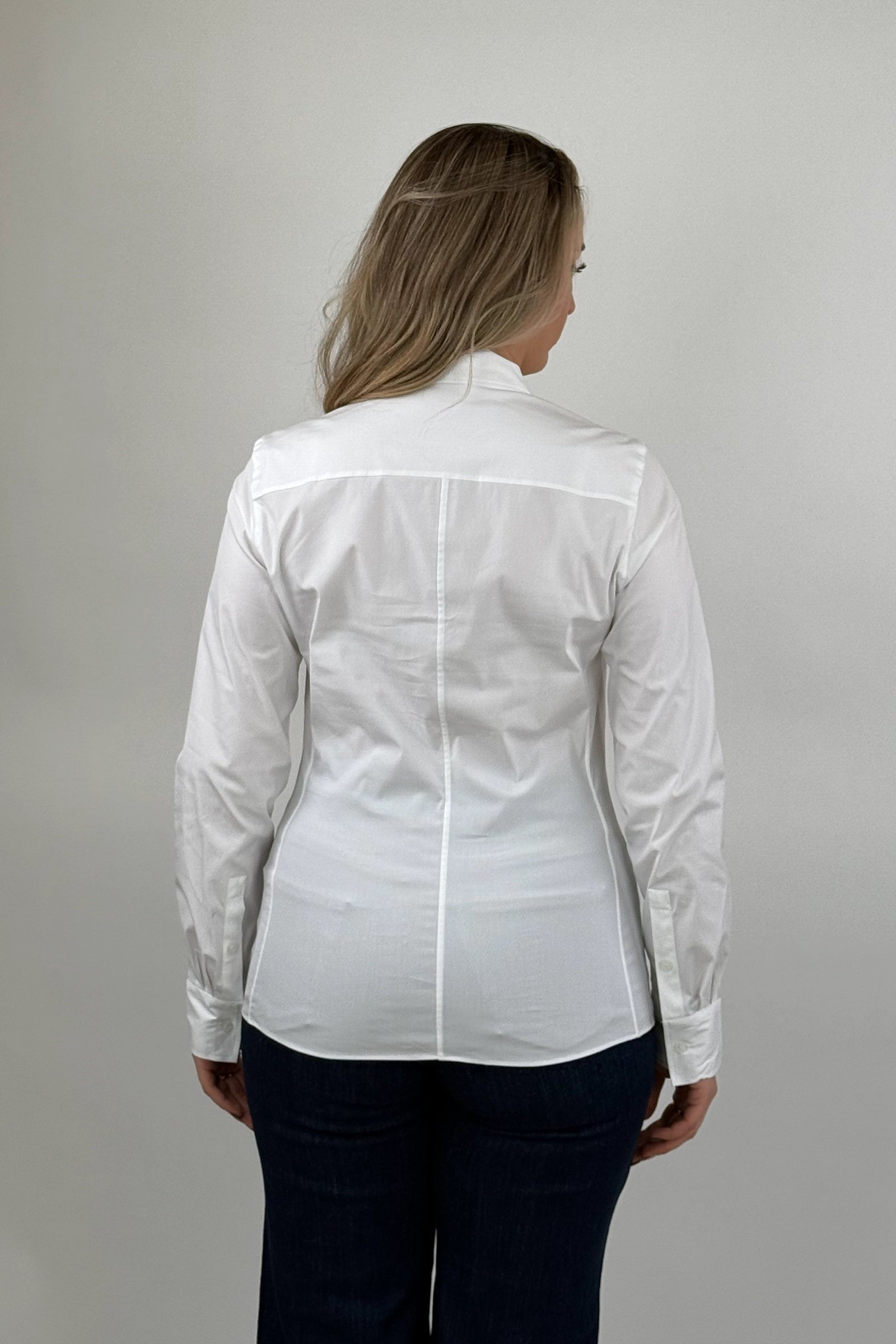 Kemishe senior manager