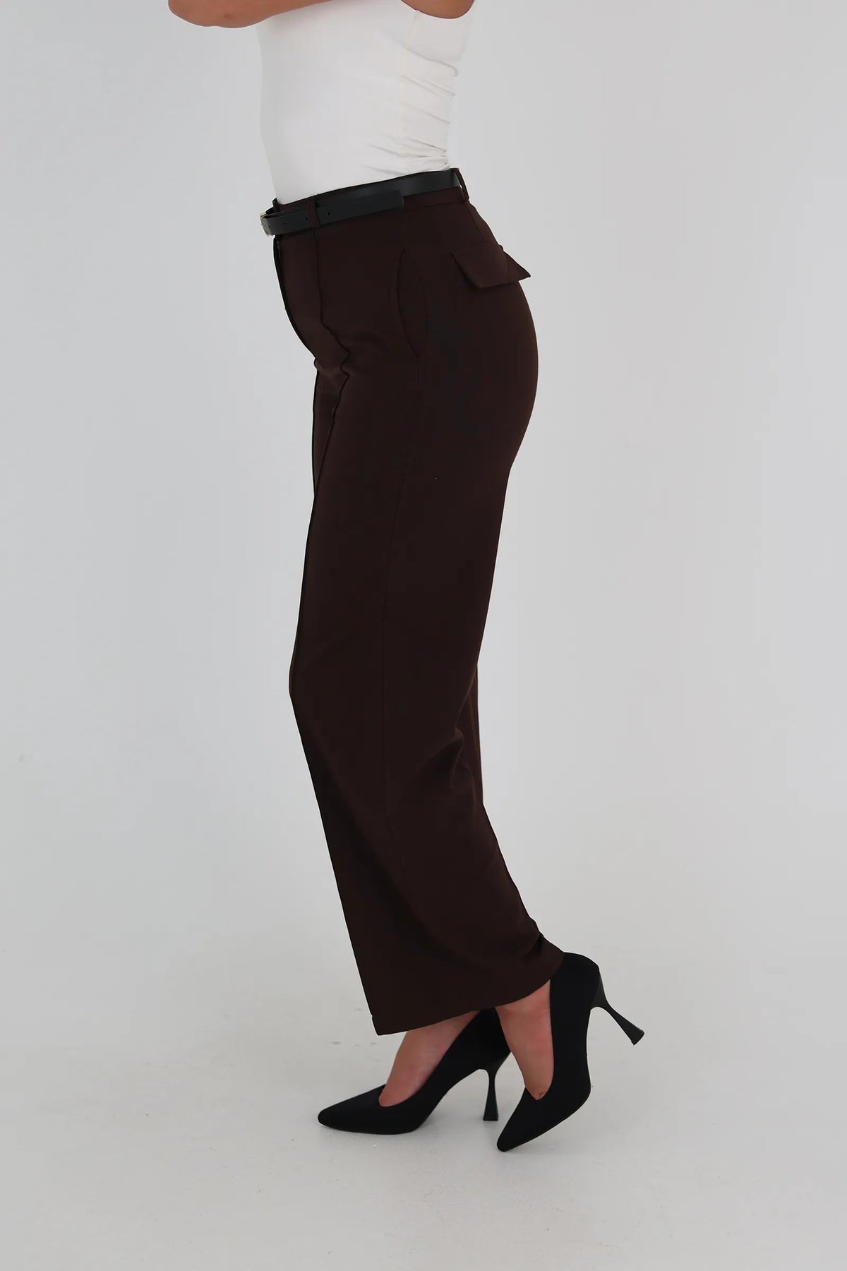 Pantallona with belt