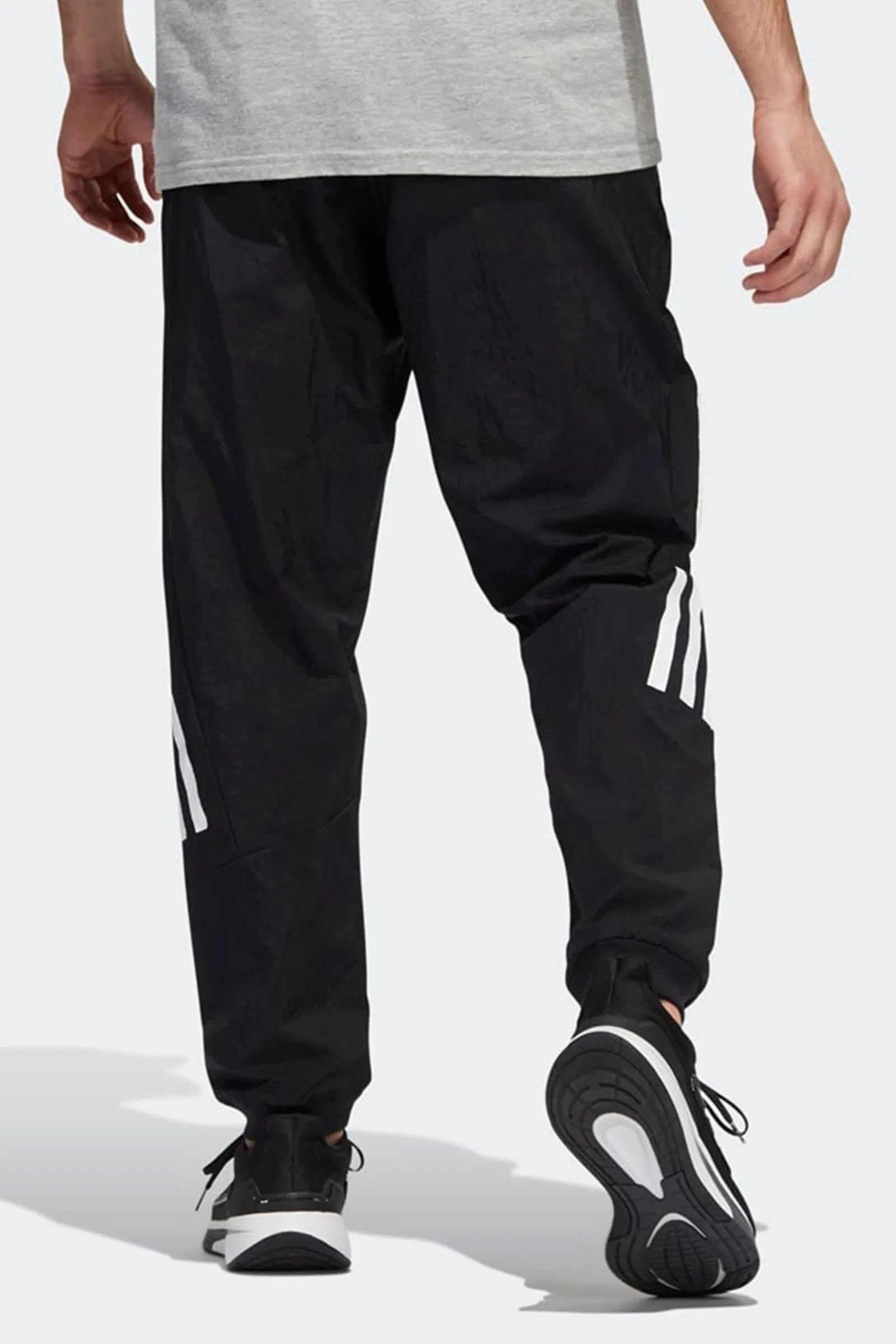 TRENERKA Future Icons 3-Stripes Woven Pants Black