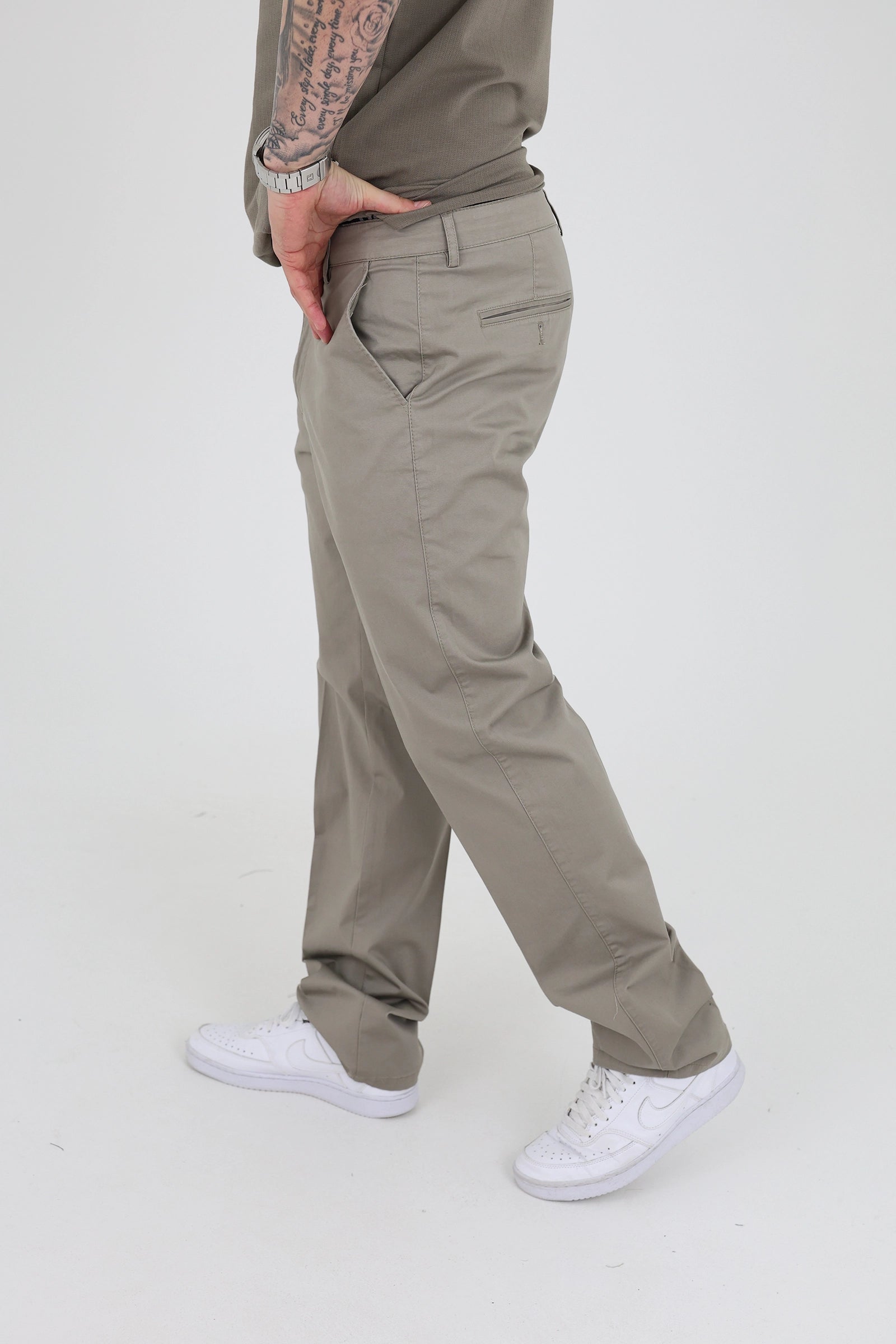 Pantallona flat front