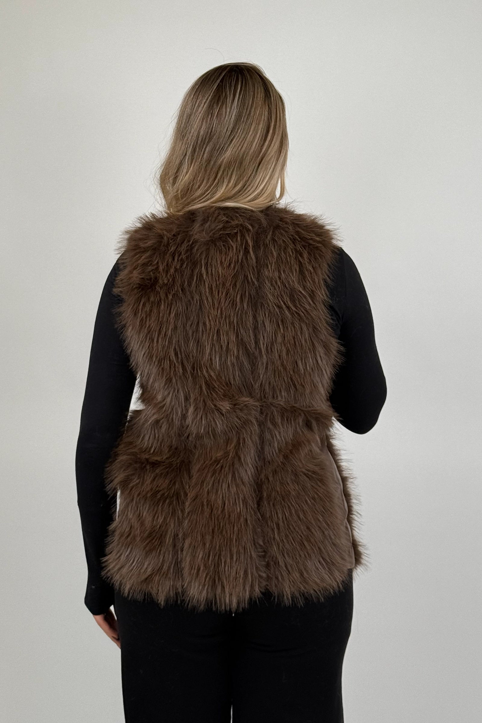 Jelek fur body warmer