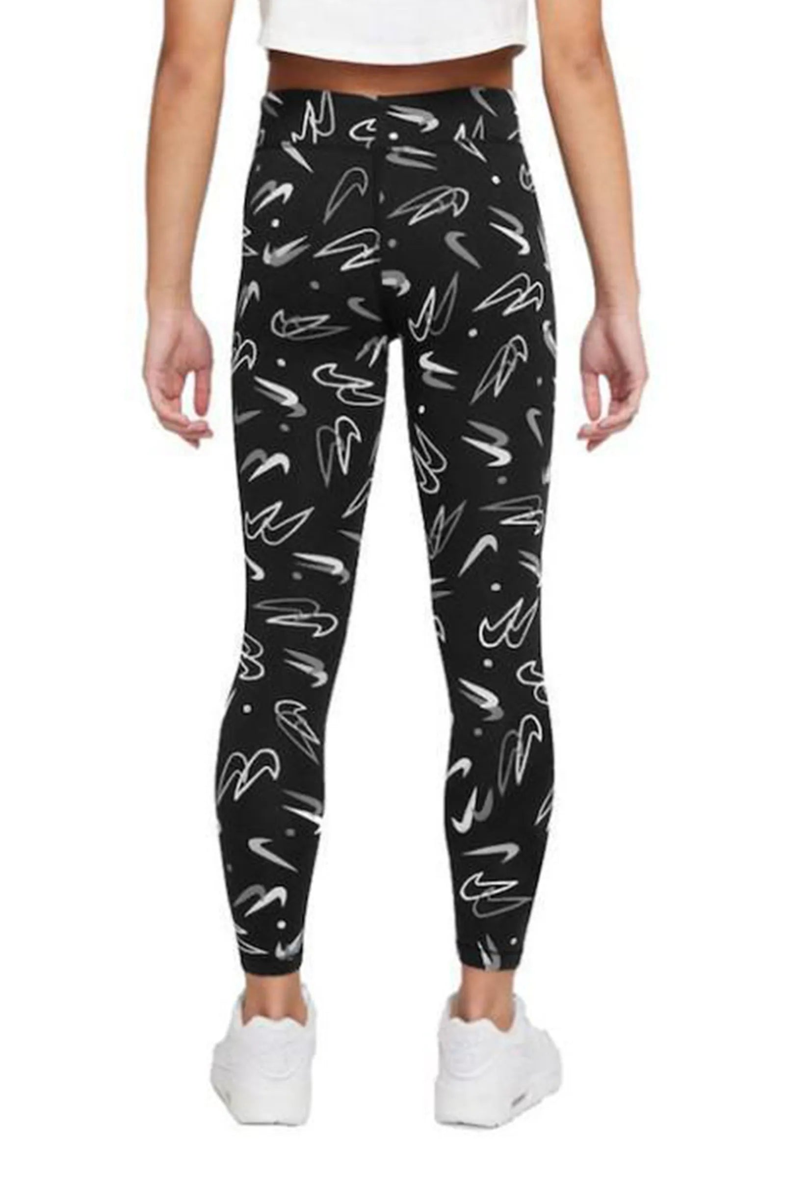 HELLANKE Nike SPORTSWEAR ESSENTIAL DQ8866-010