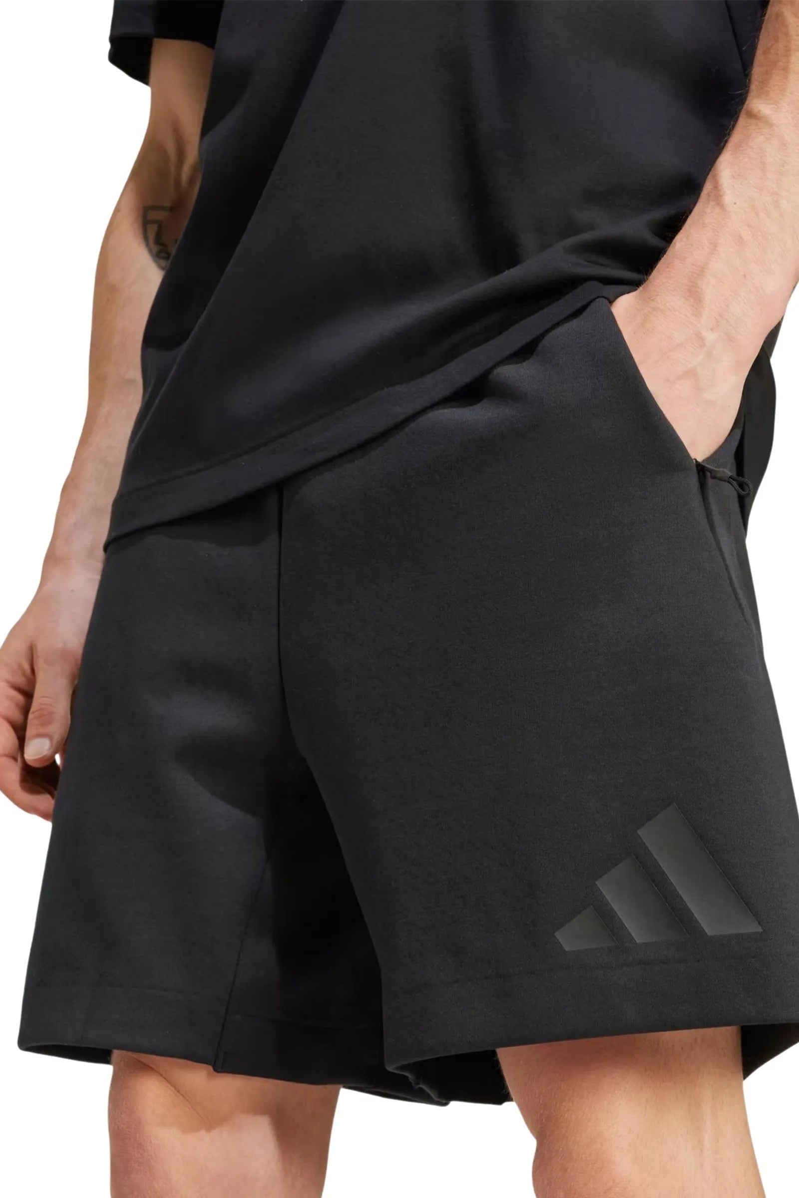 Shorce adidas z.n.e JE7540