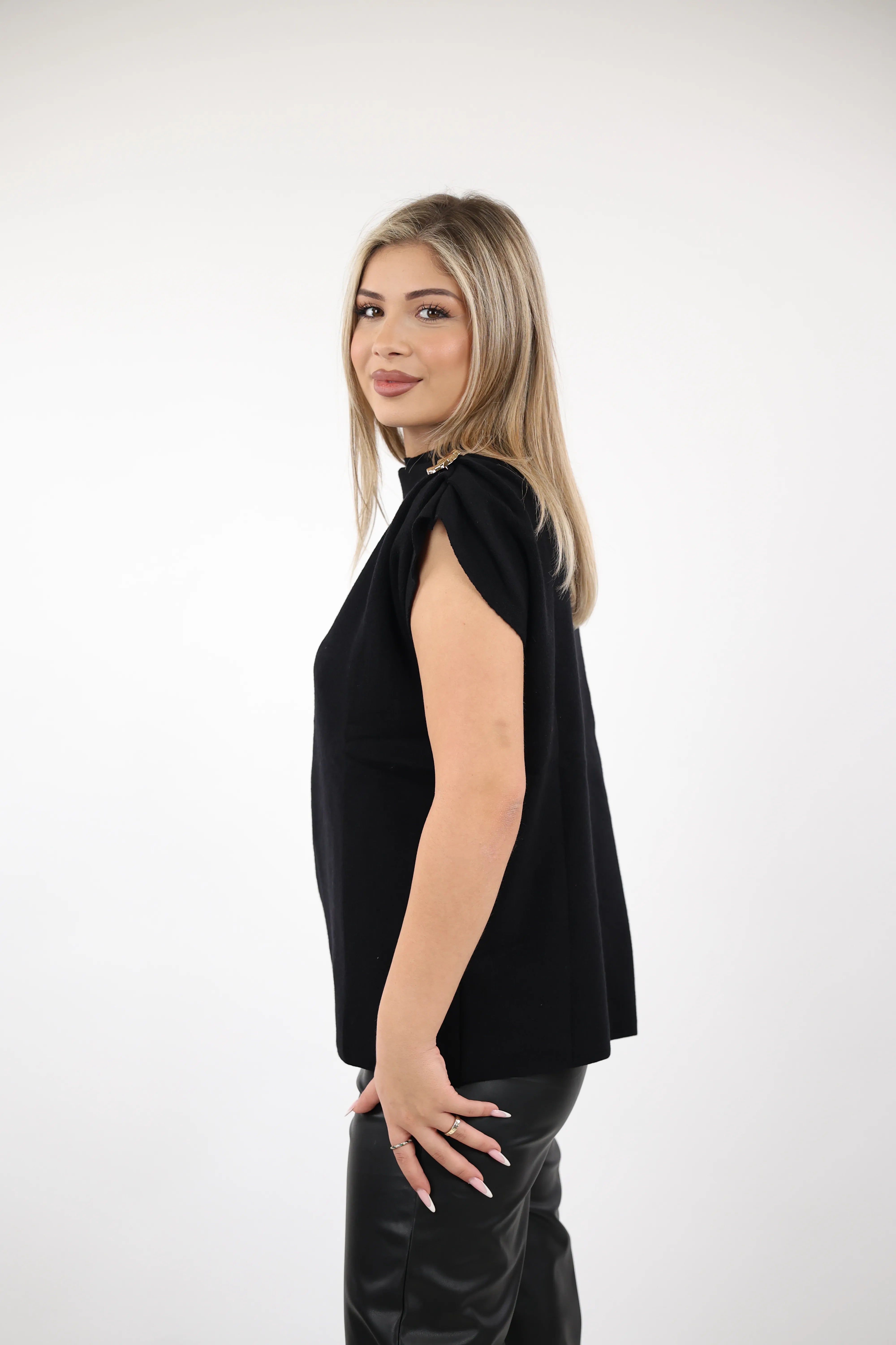 MAICË CAP SLEEVE TOP