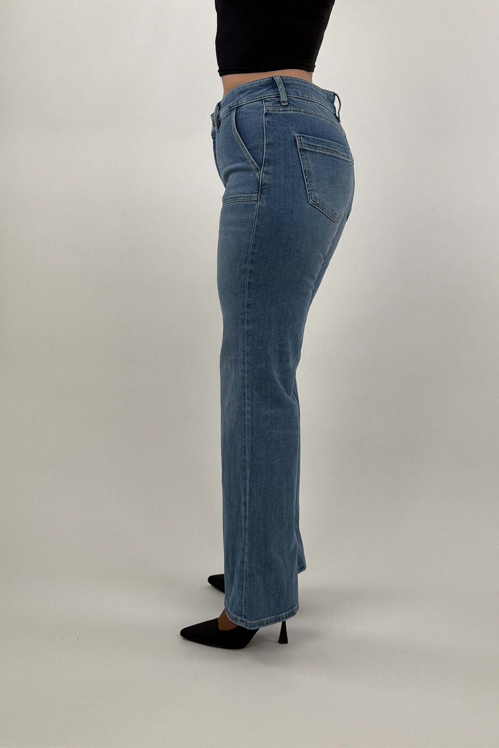 Farmerka patch pocket jeans