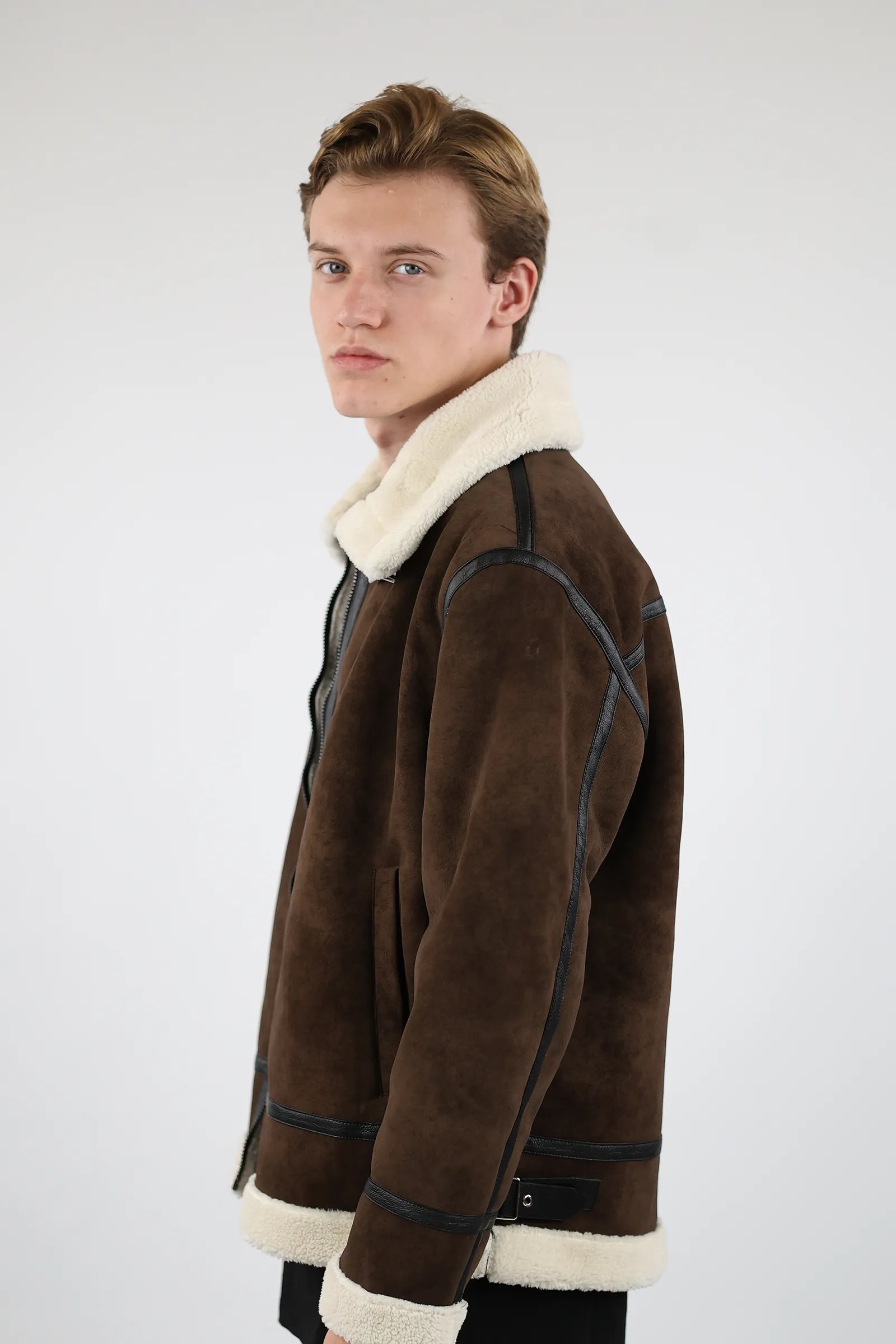 JAKNE SHEARLING