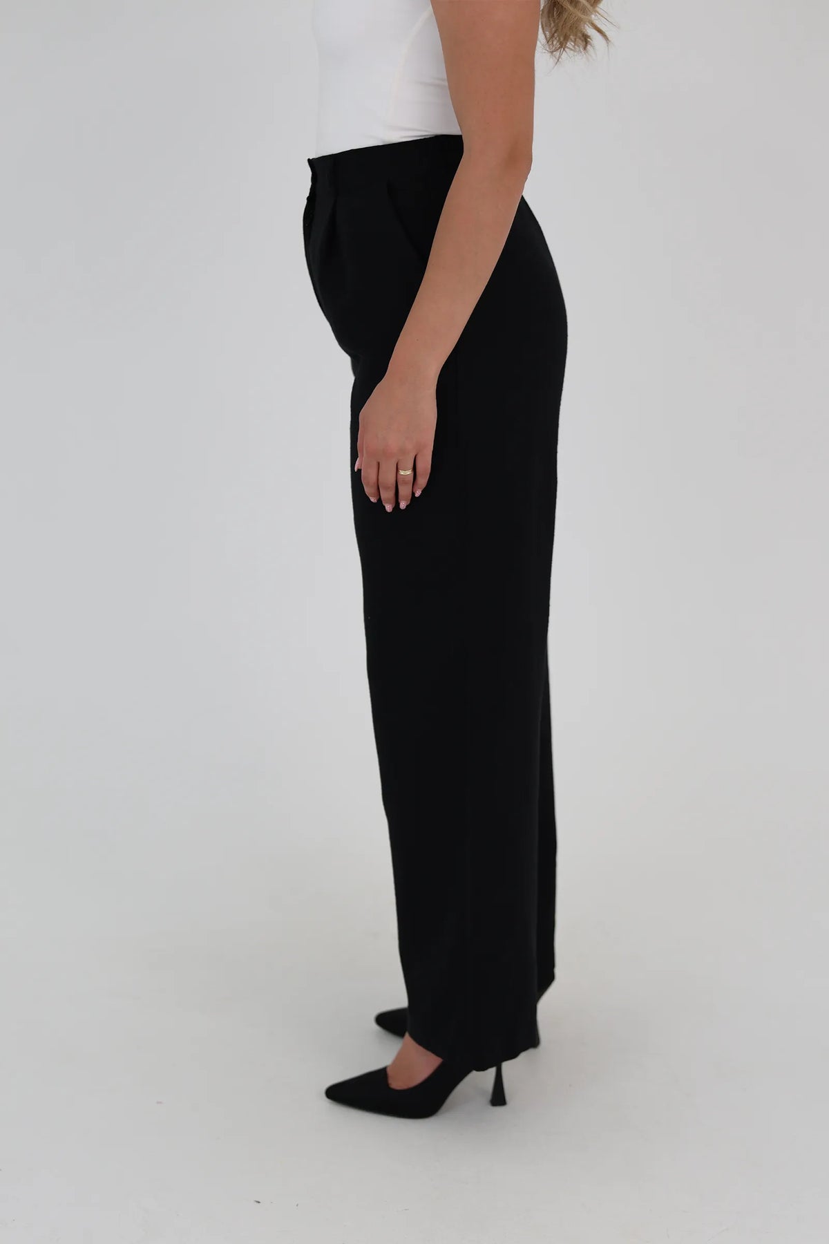 Pantallona polished & chic