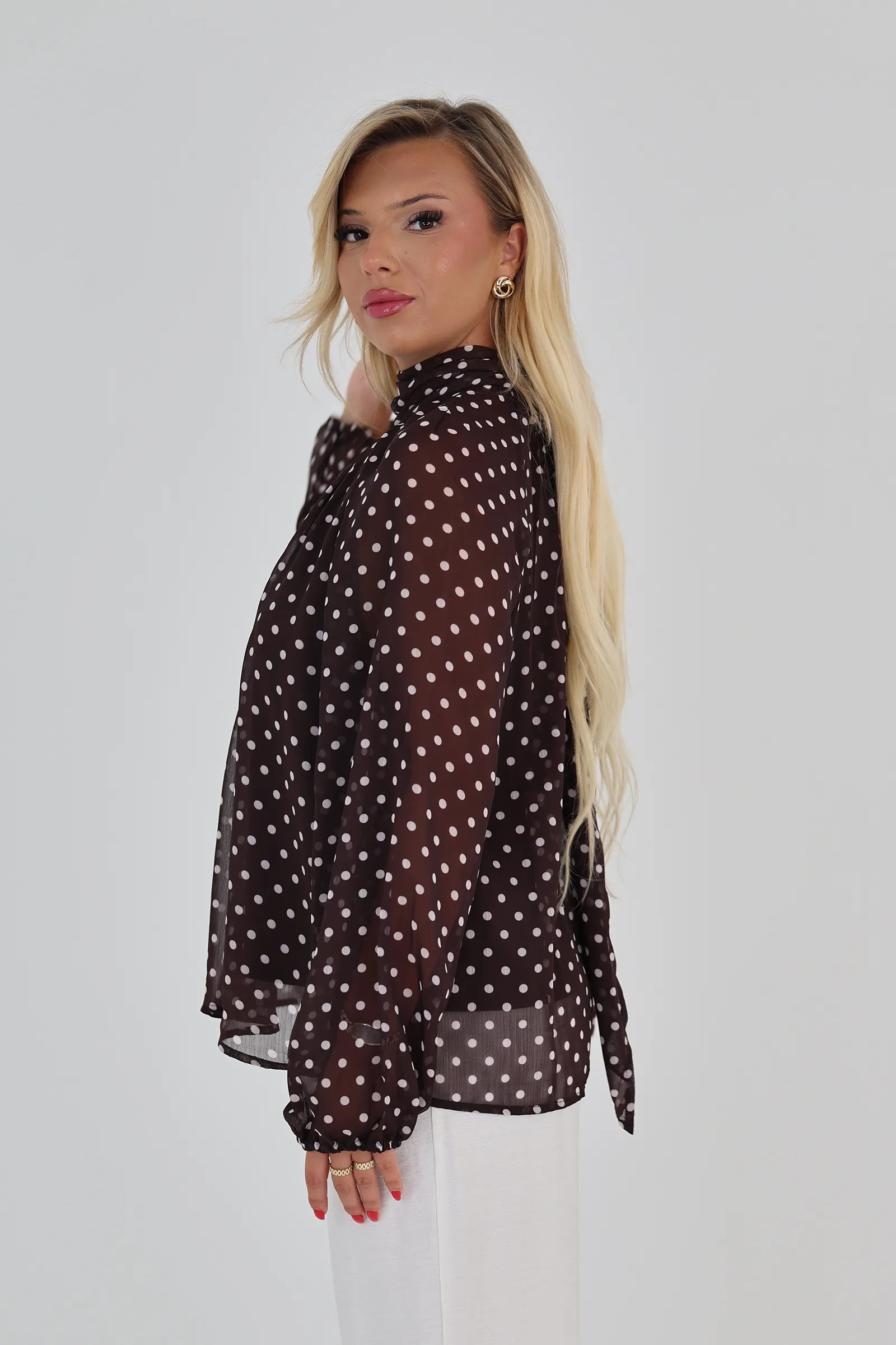Kemishe dot shirt
