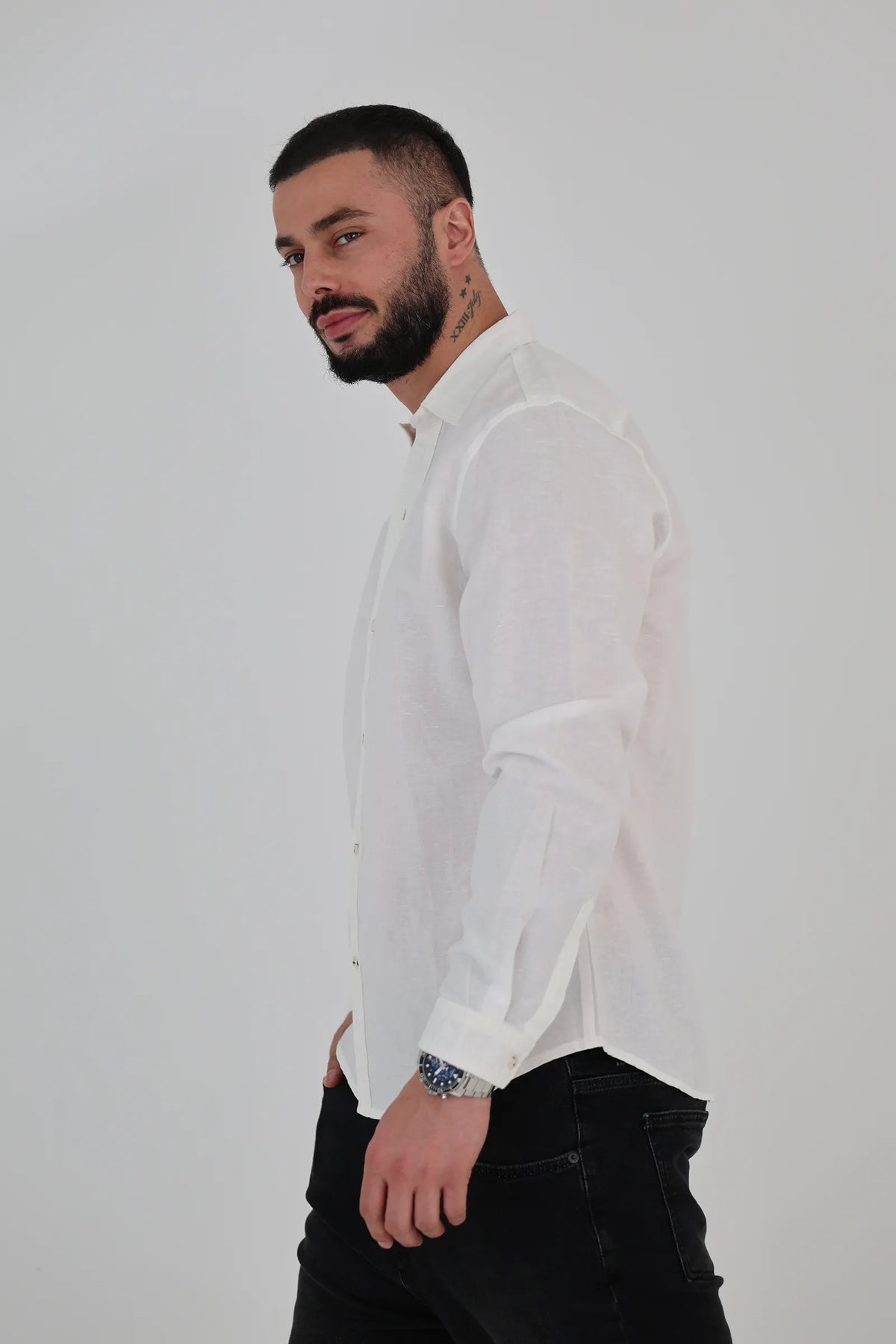 Kemishe classic collar