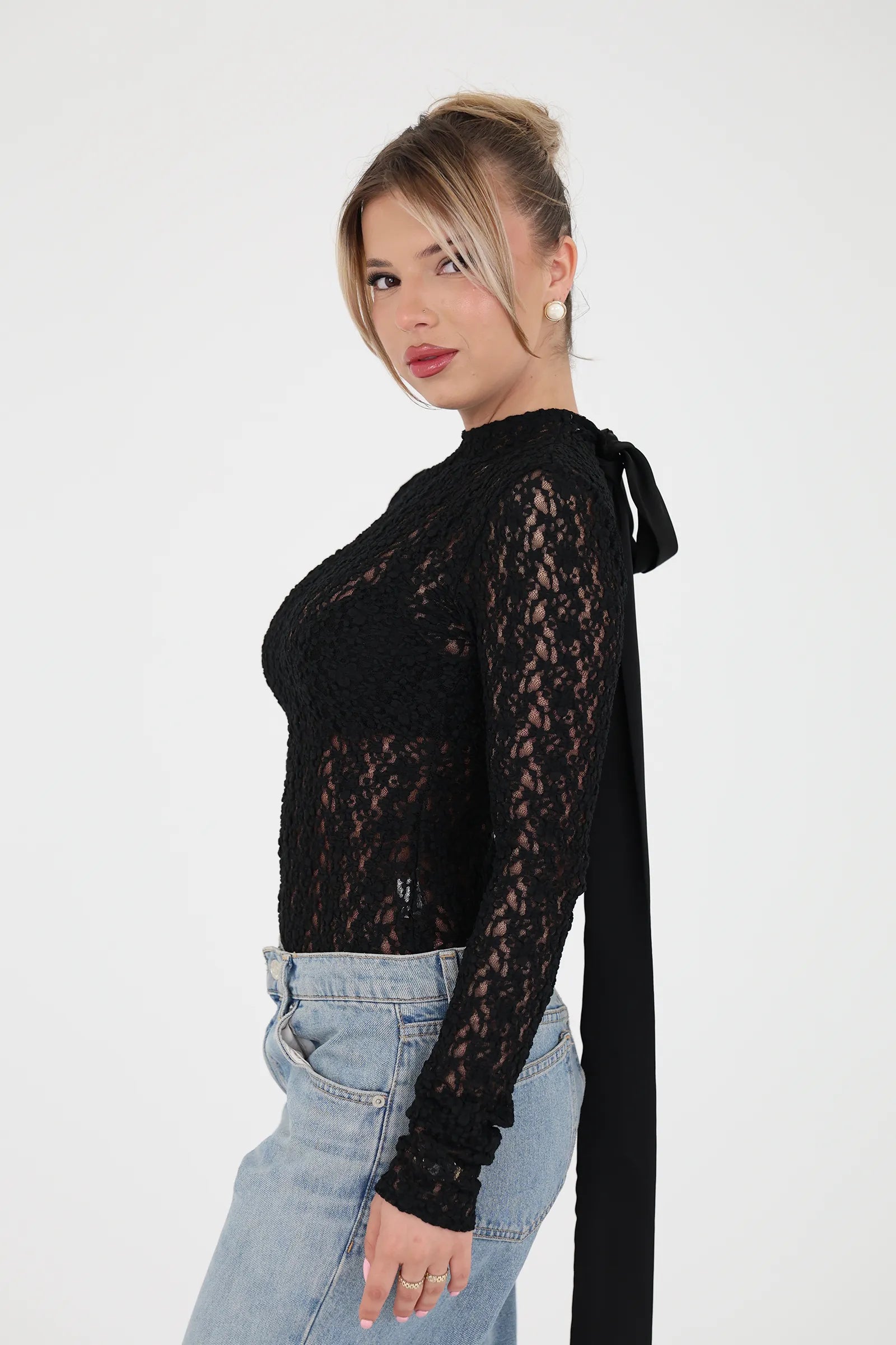 Bluze sheer lace