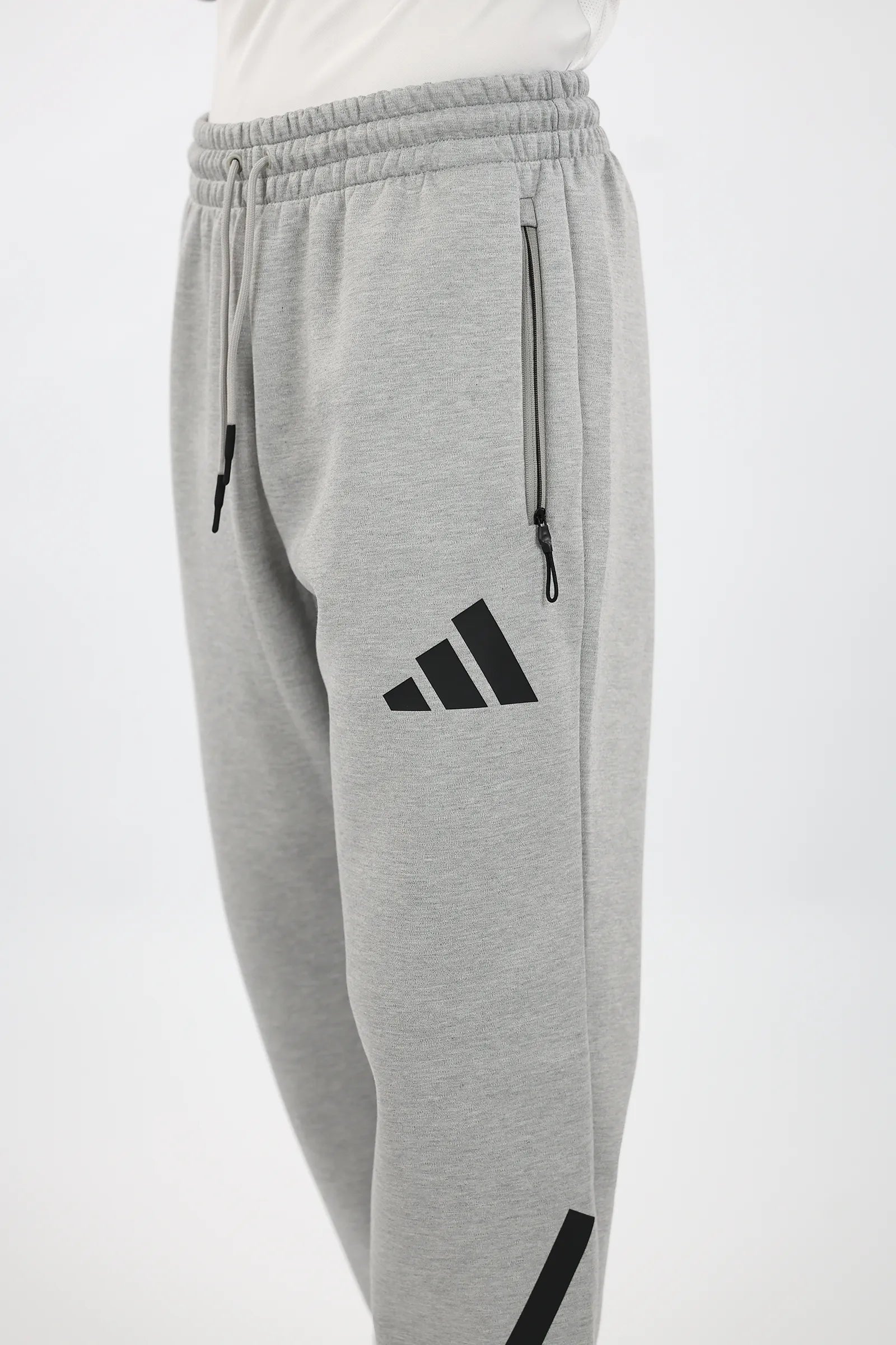 TRENERKA HIRI ADIDAS