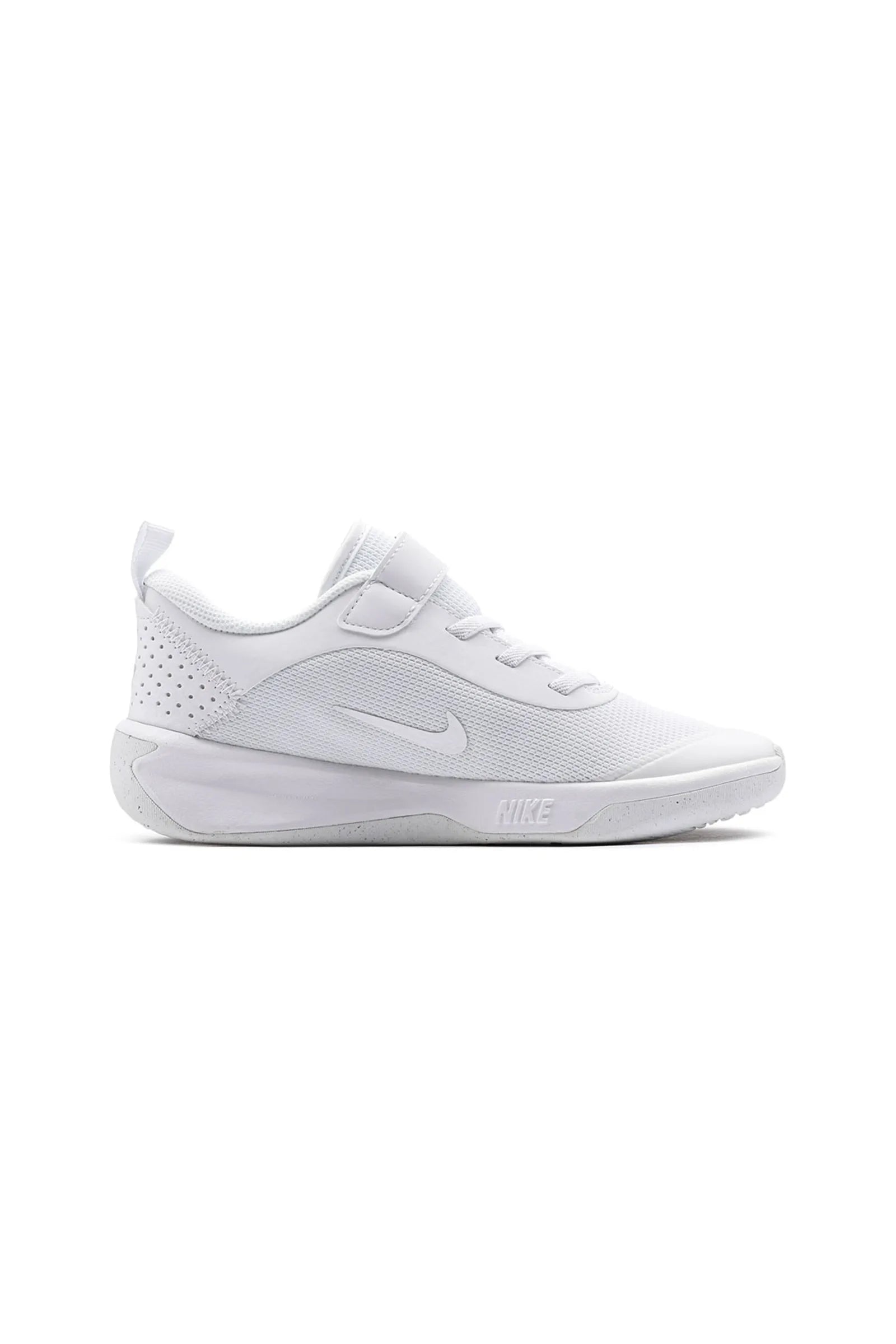 Nike omni multi-court DM9026-100