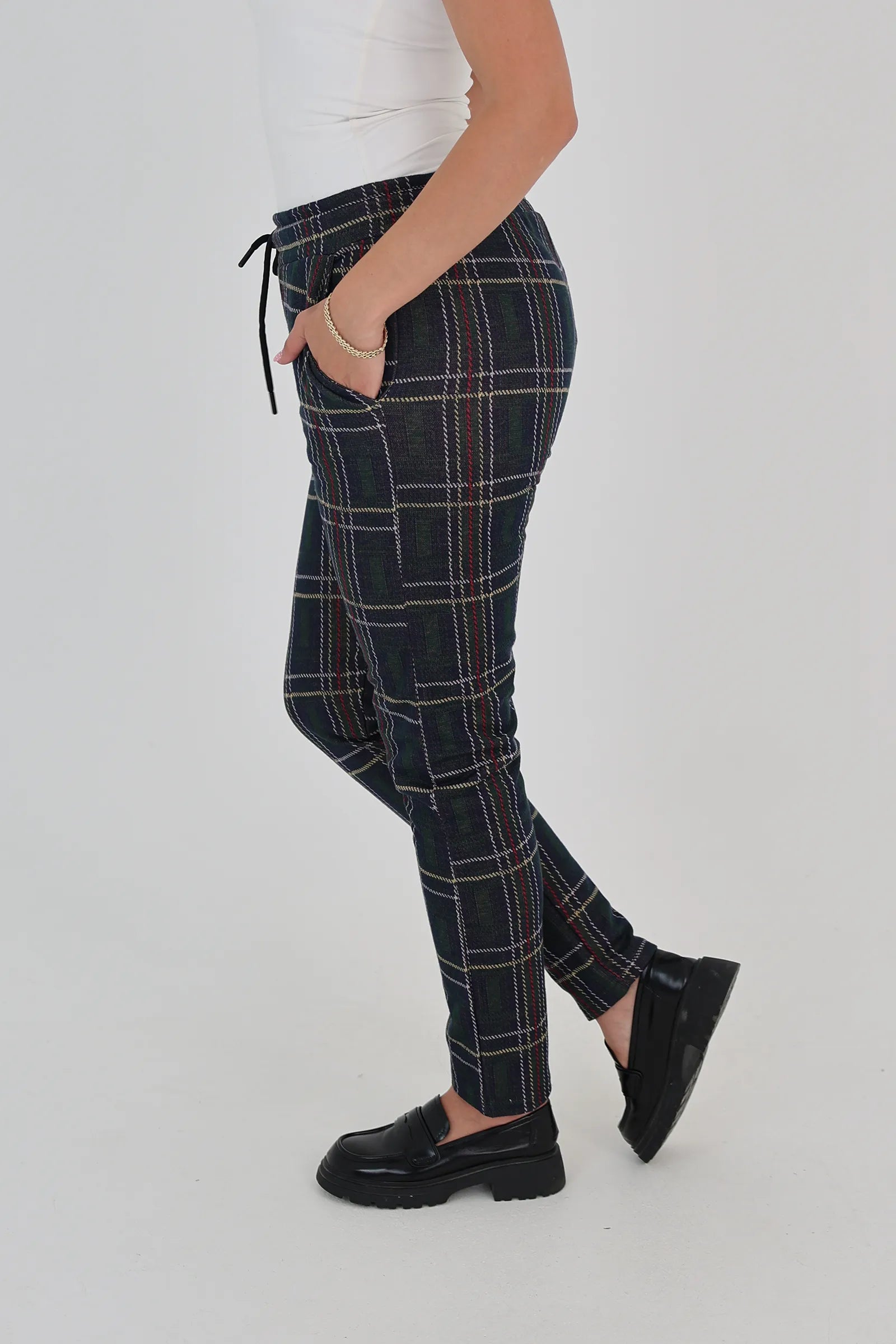 Pantallona plaid