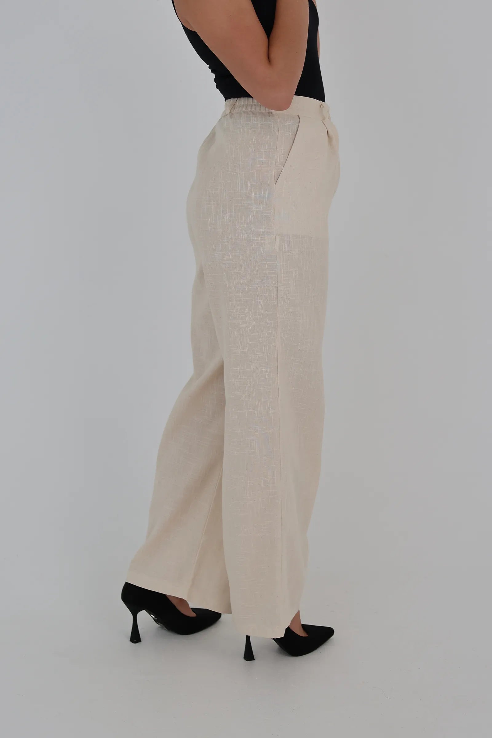Pantallona polished & chic