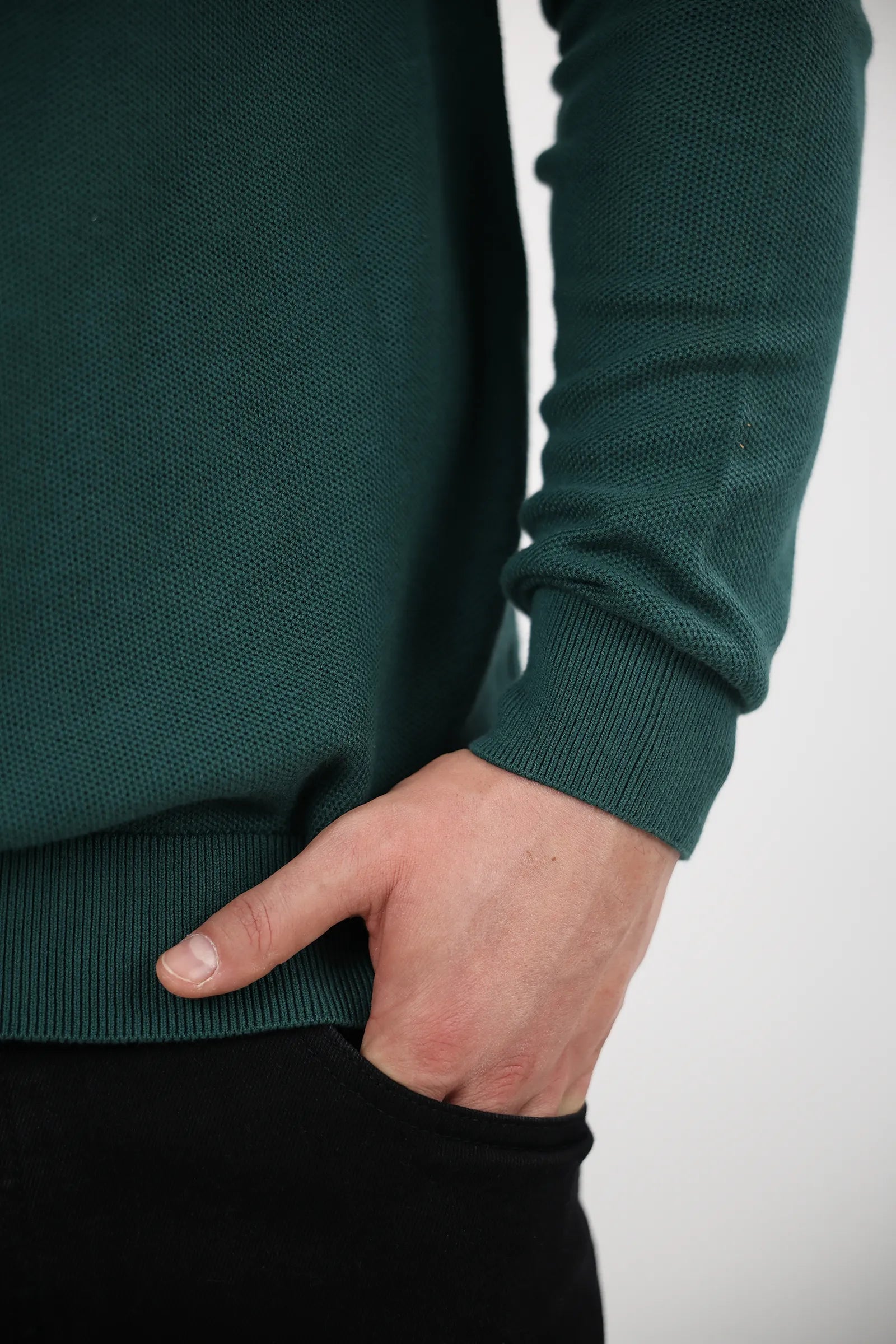 XHEMPER Essential Crew