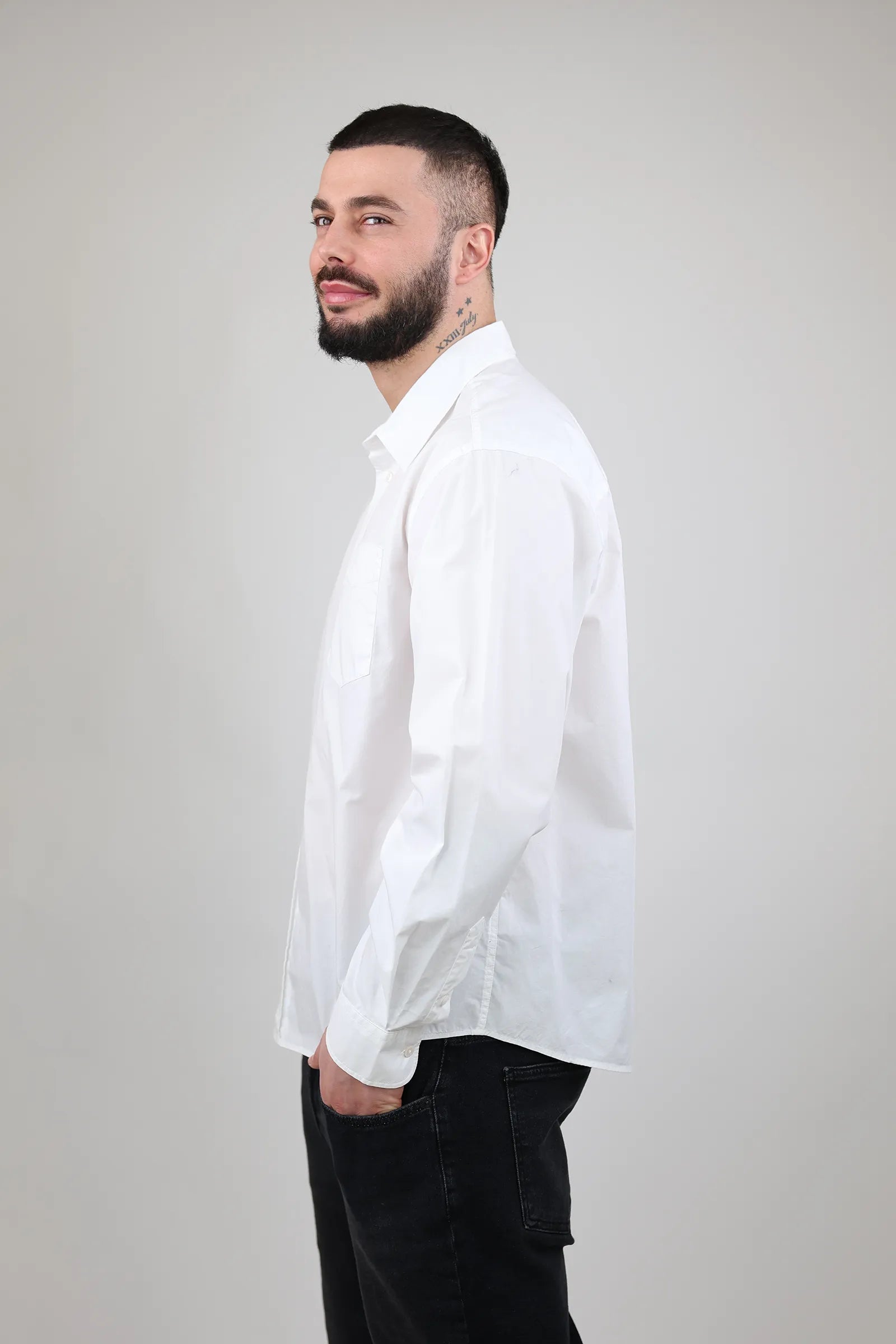 Kemishe chest pocket