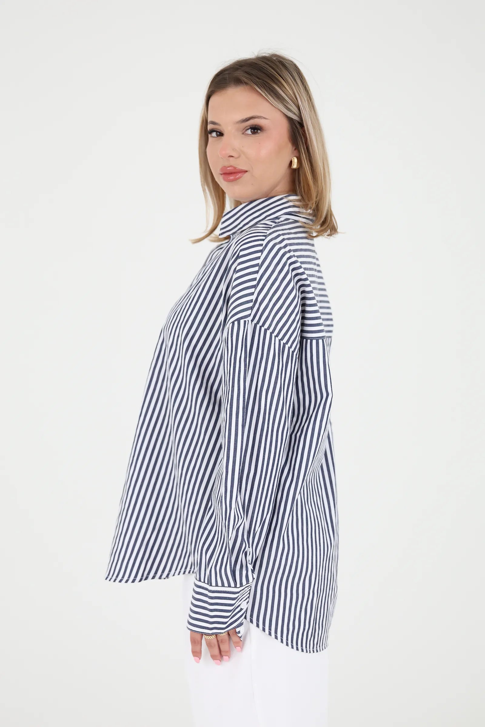 Kemishe blue&white striped