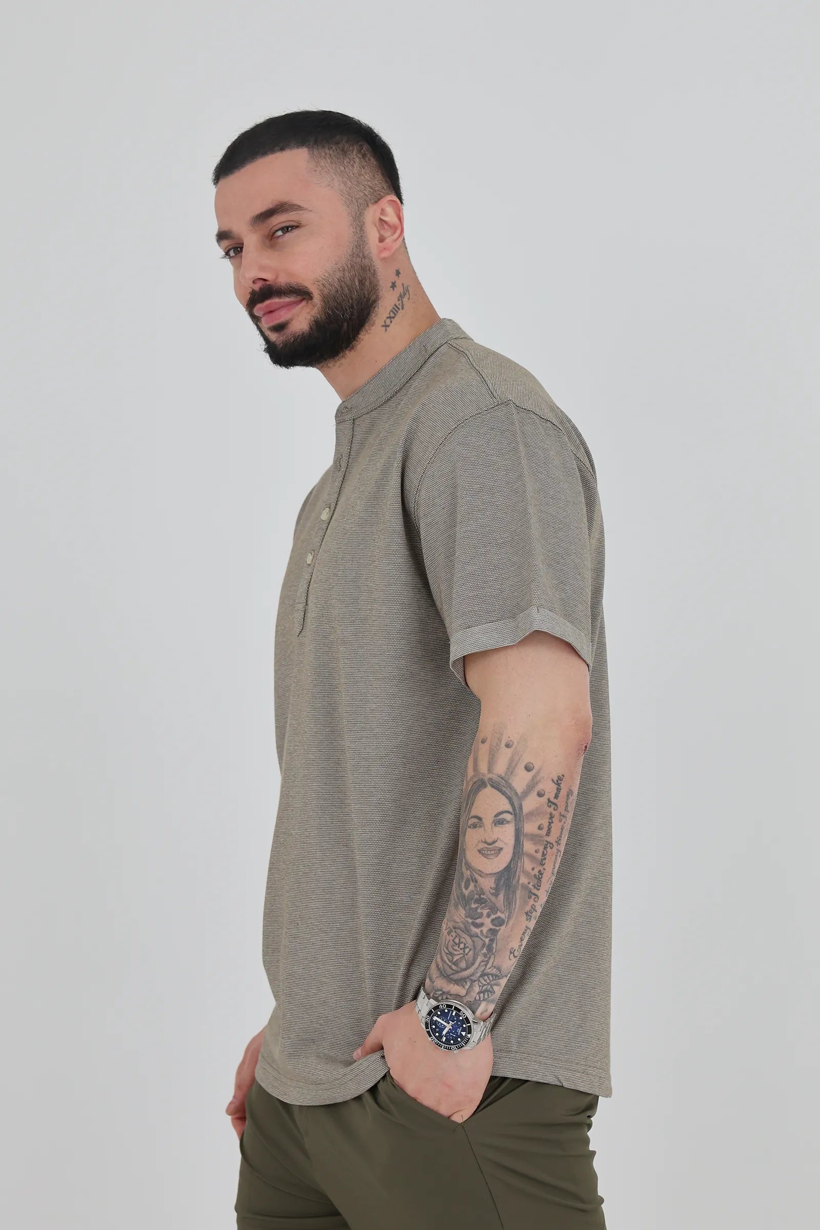 Maice henley tee