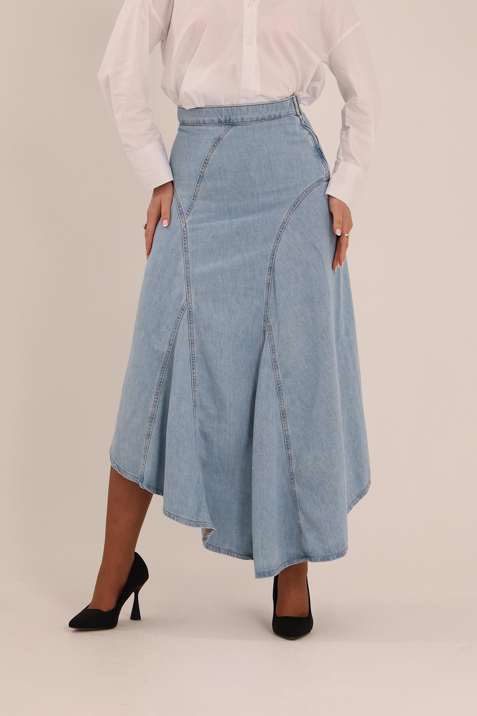 Fund asymmetric denim