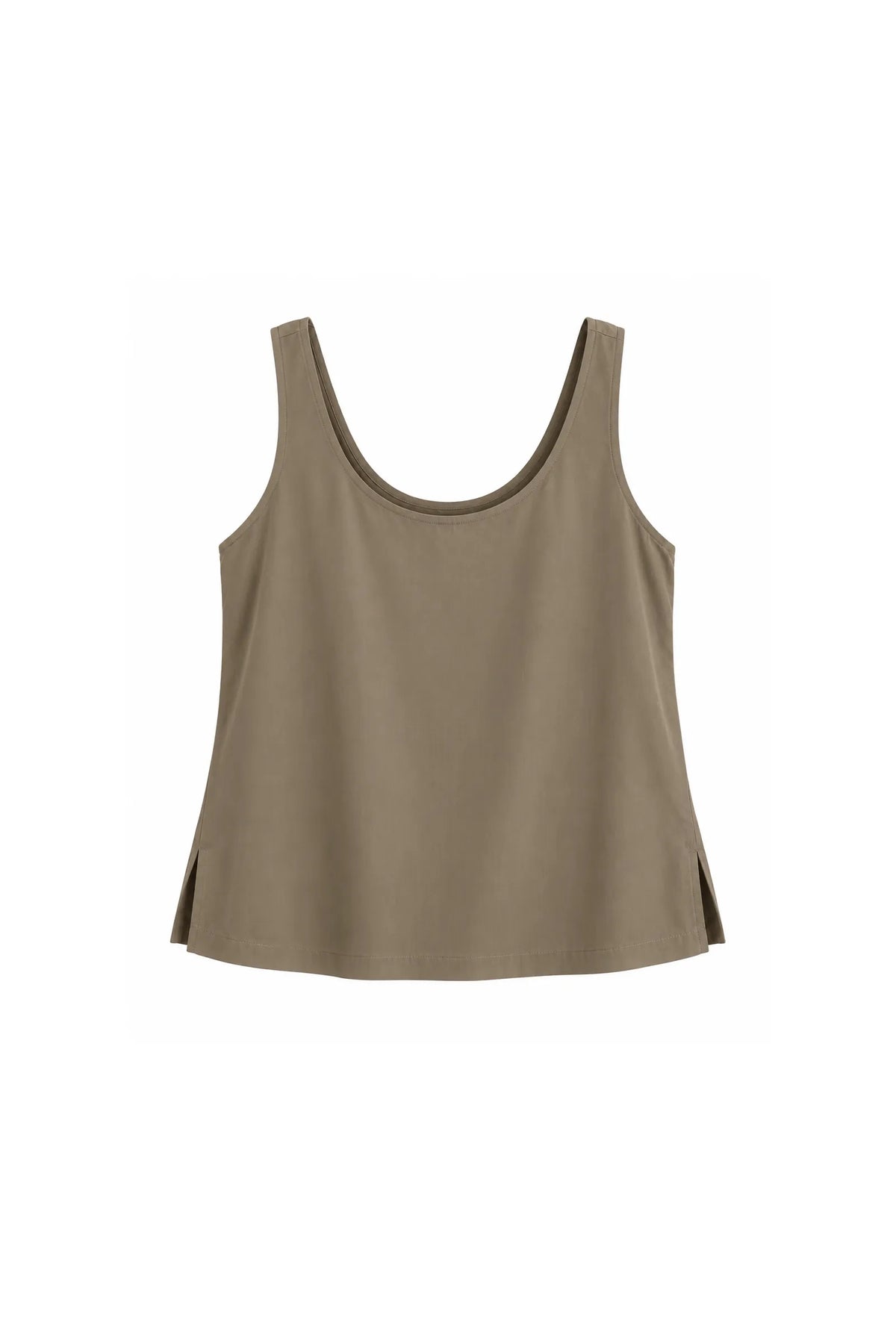 Maice scoop neck