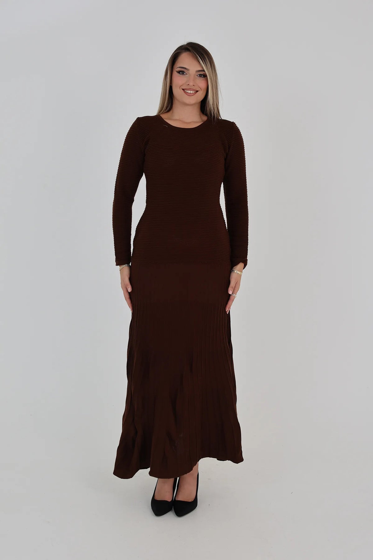 Fustan crew-neck maxi dress