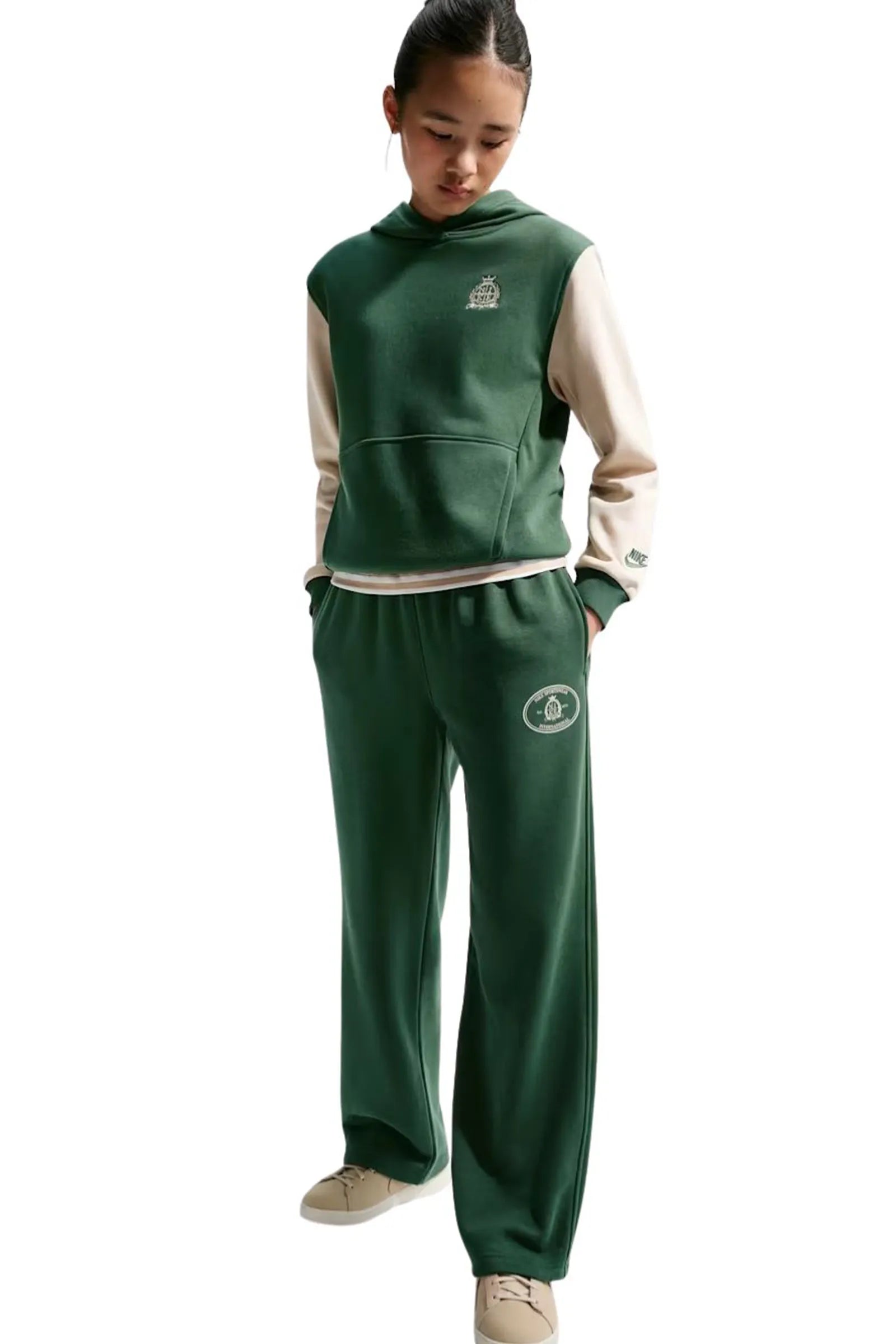 Trenerka nike sportswear club older kids' french terry open-hem trousers IV5264-323