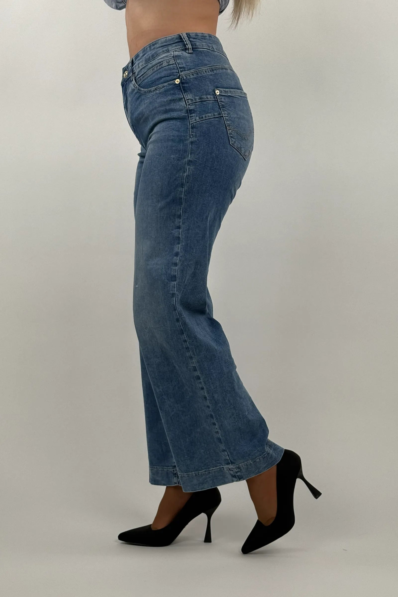 Farmerka high rise blue jeans