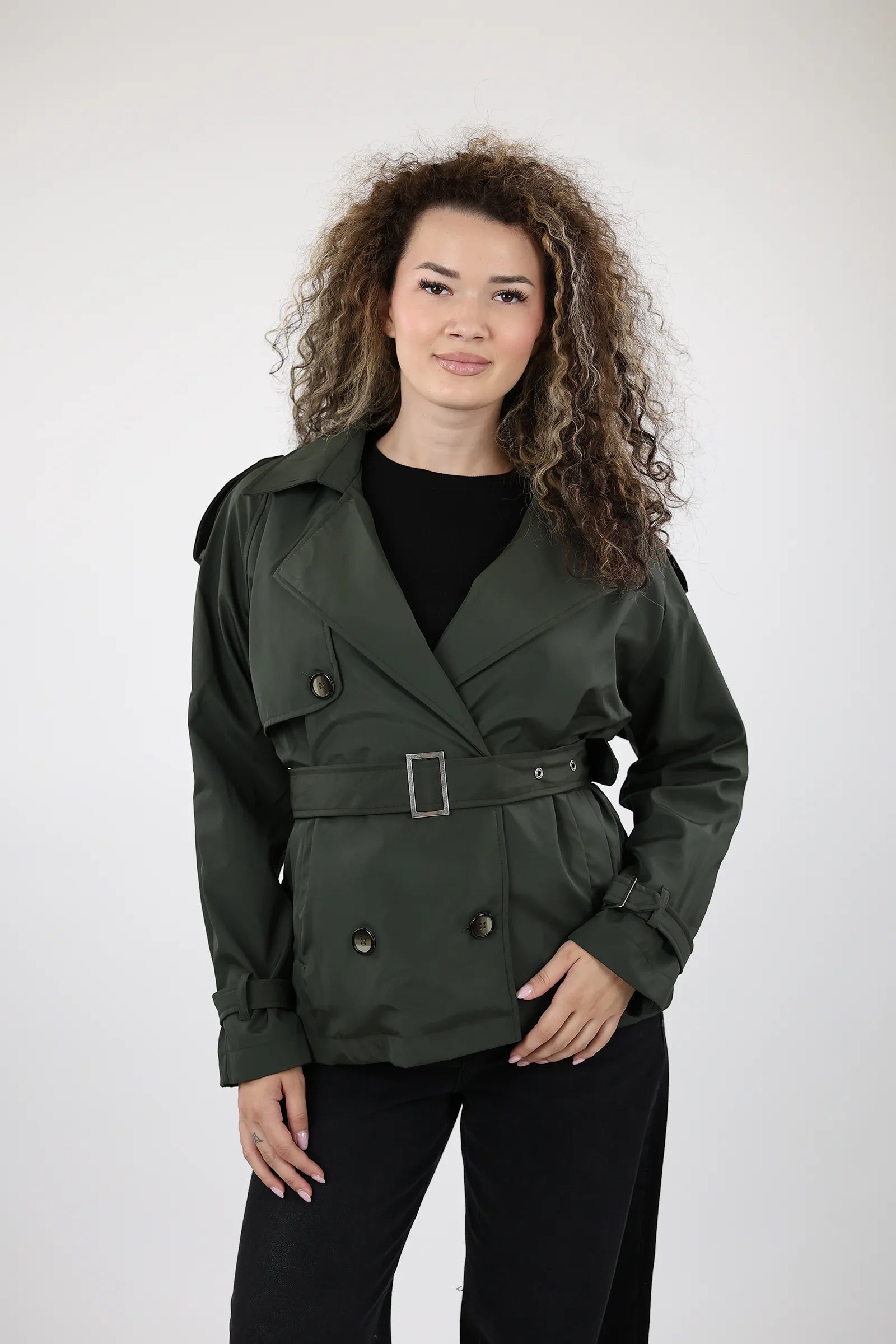 MANTIL URBAN TRENCH