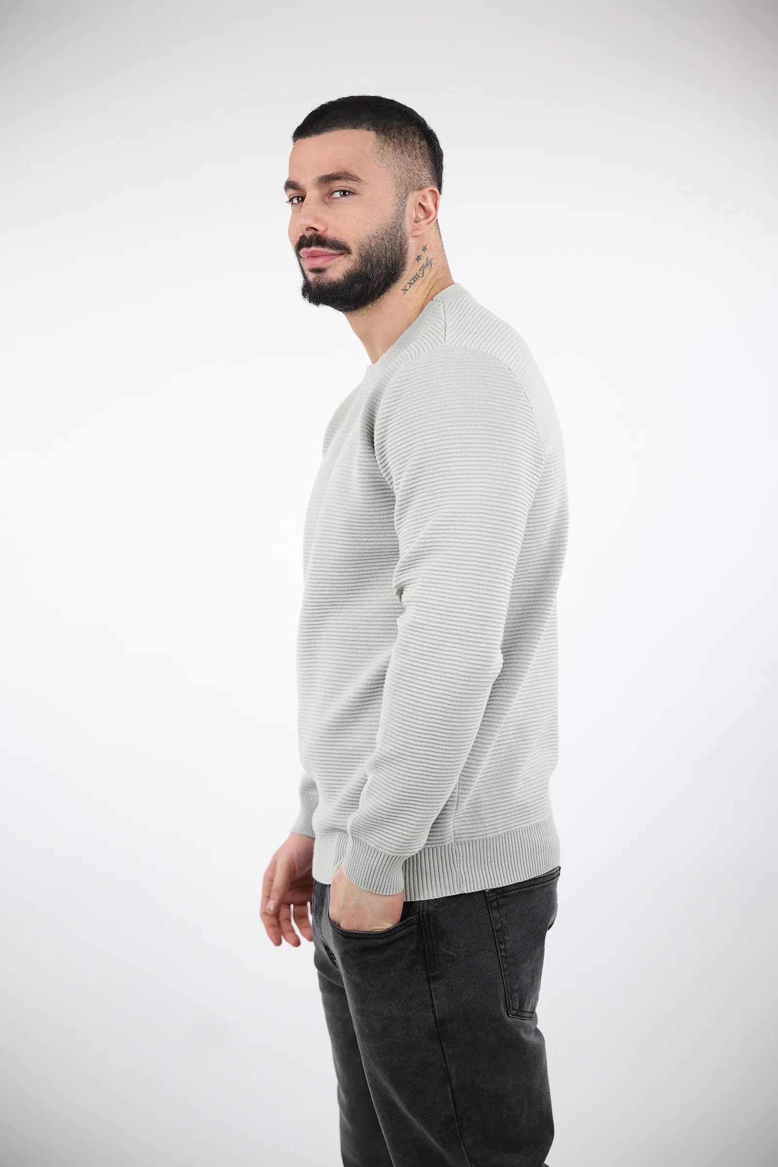 Xhemper crewneck