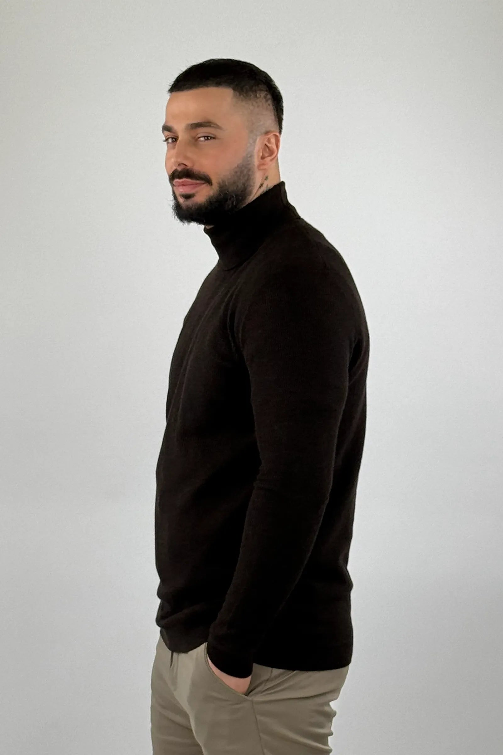 Rrollke wool roll neck