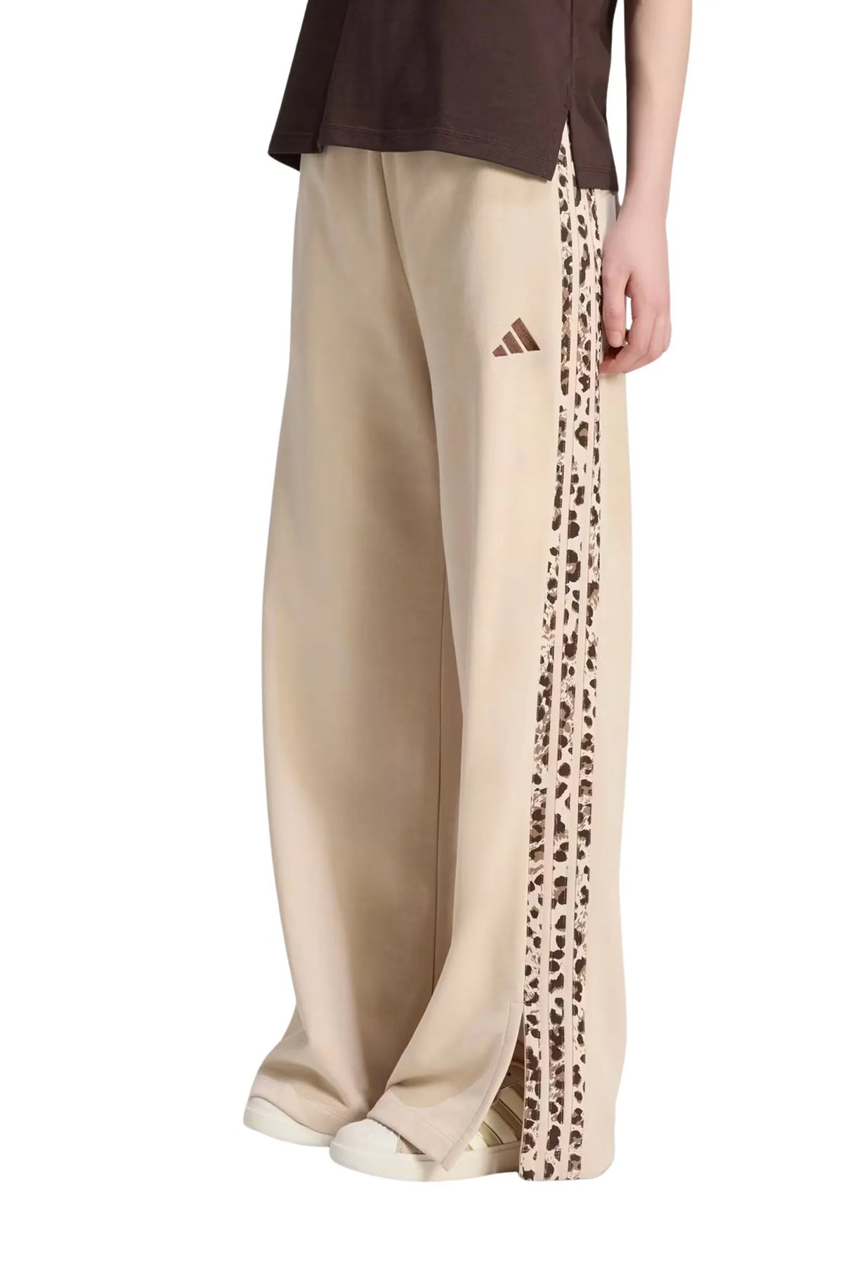 Trenerka adidas seasonal essentials animal print 3-stripes KH1543