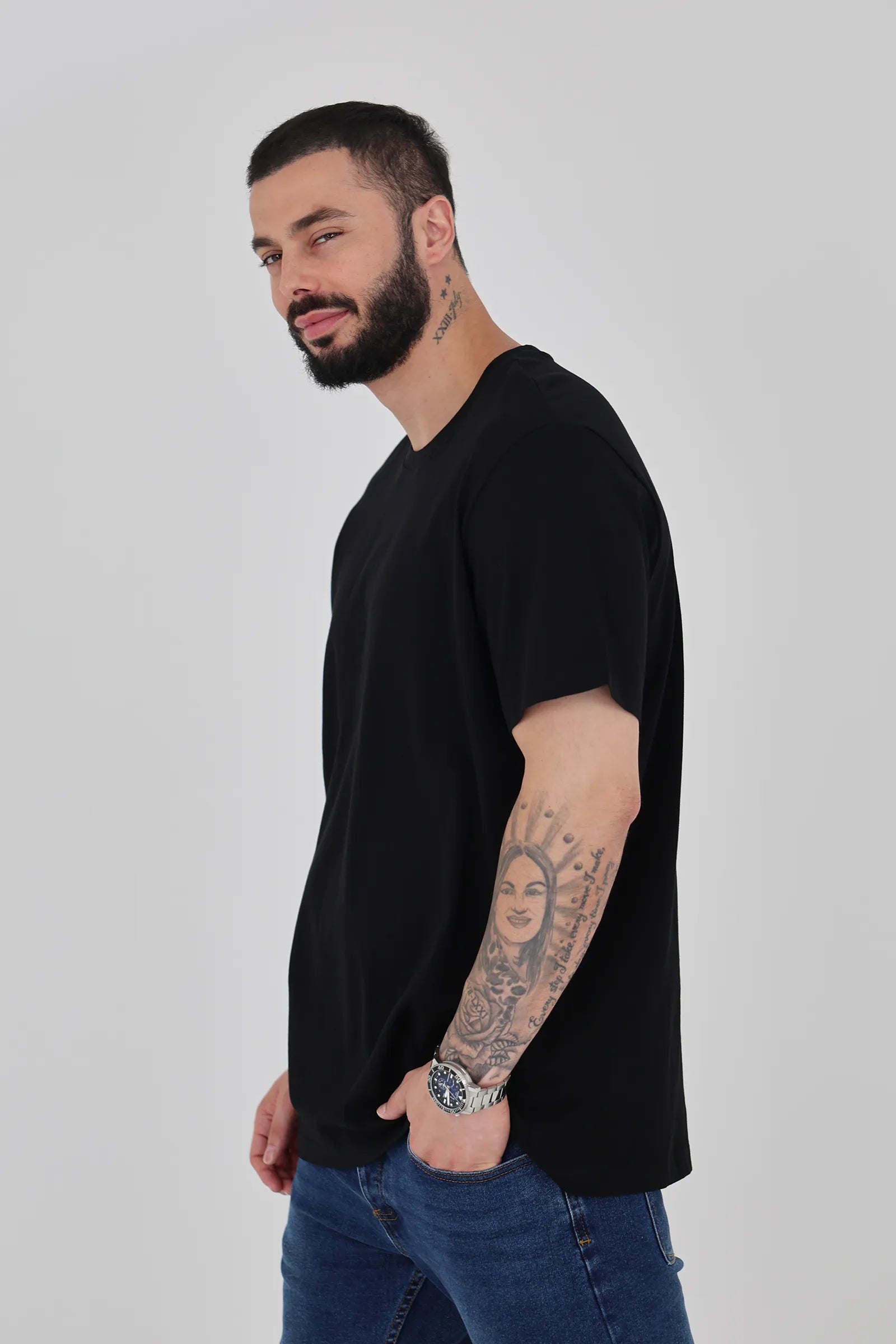 Maice under shirt
