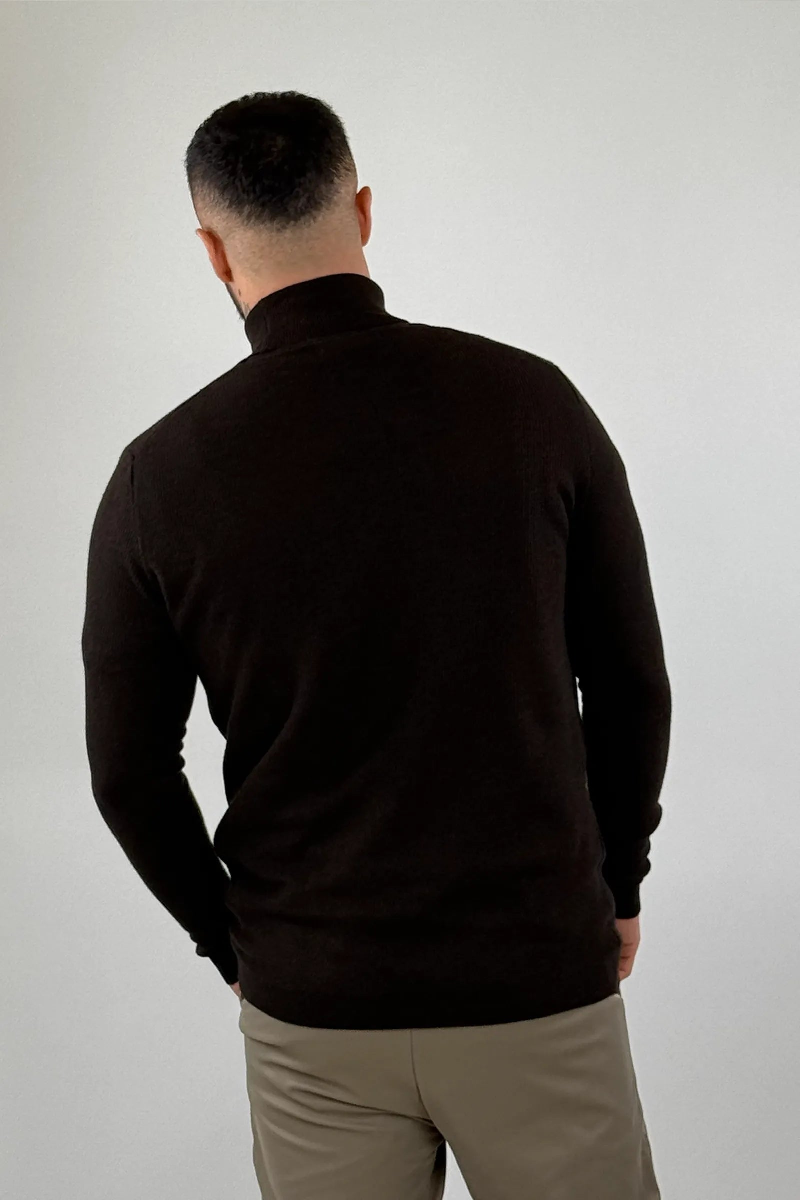 Rrollke wool roll neck