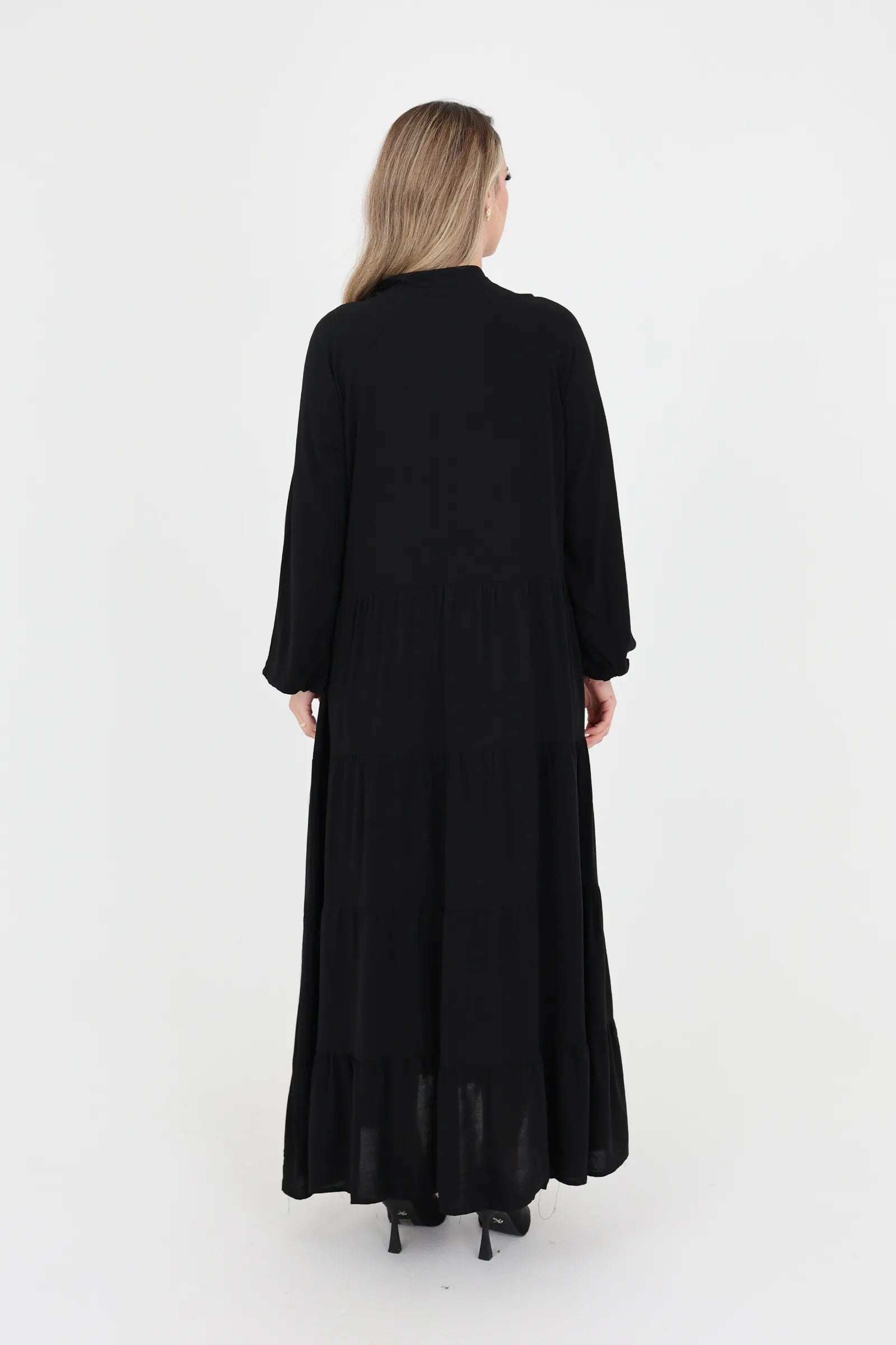 Fustan flowy tiered