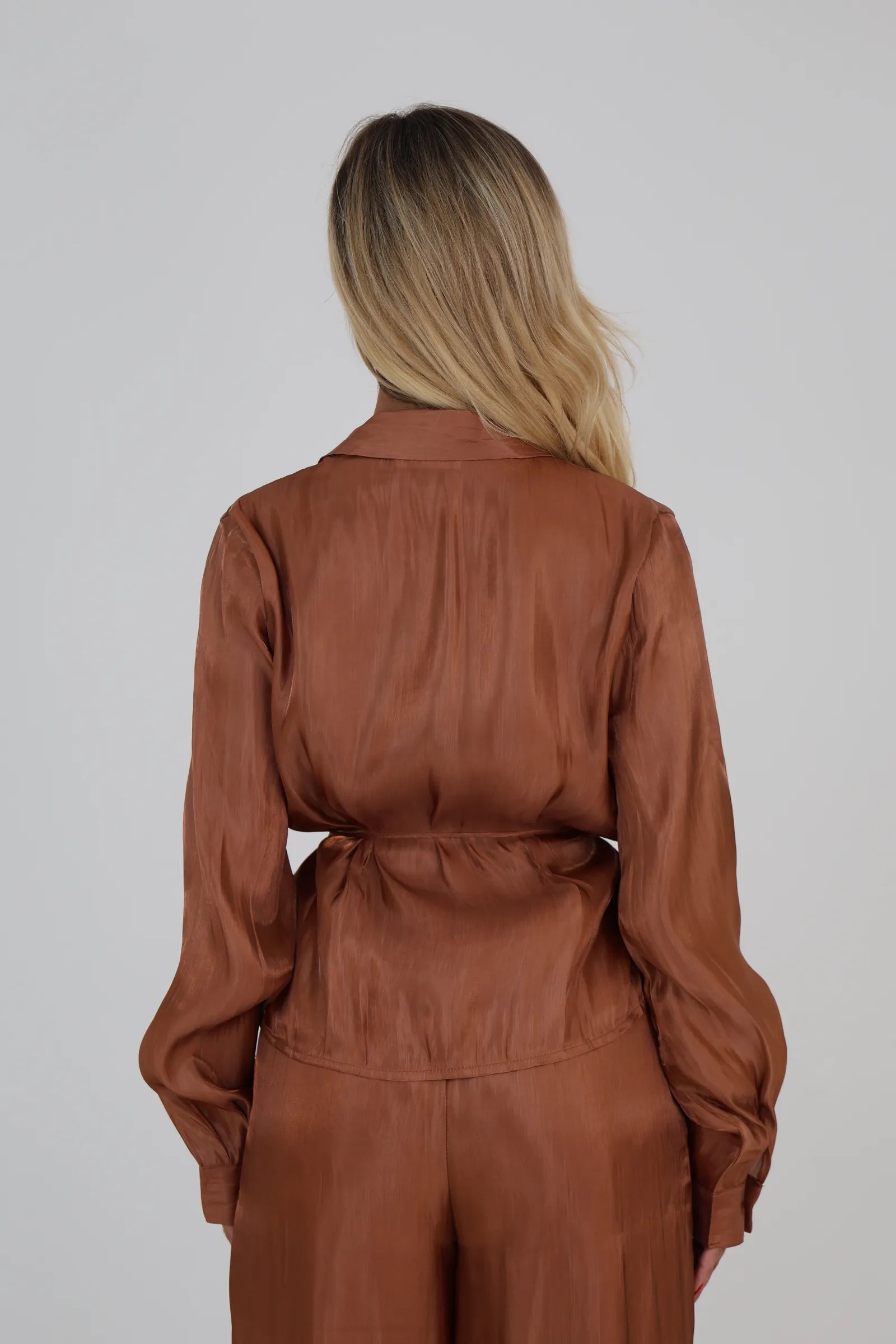 Kemishe silk look