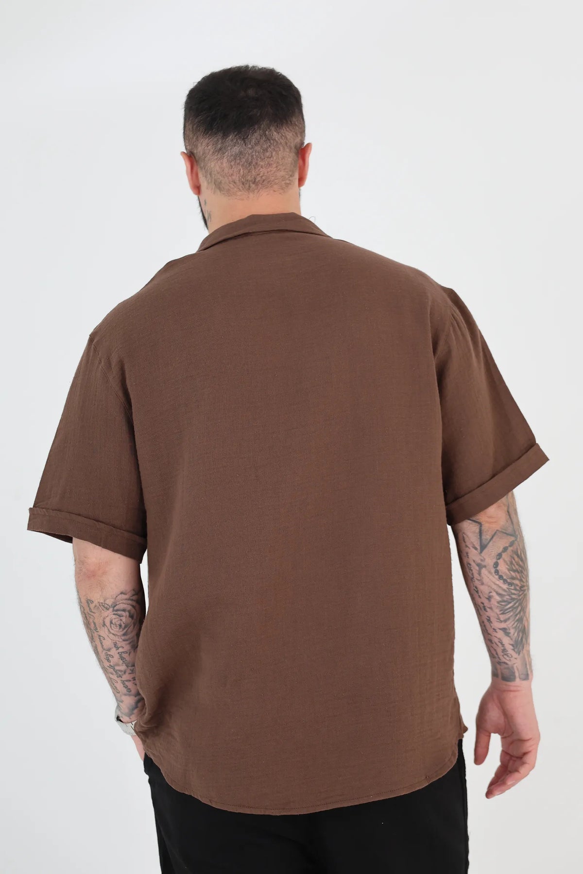 Kemishe holiday shirt